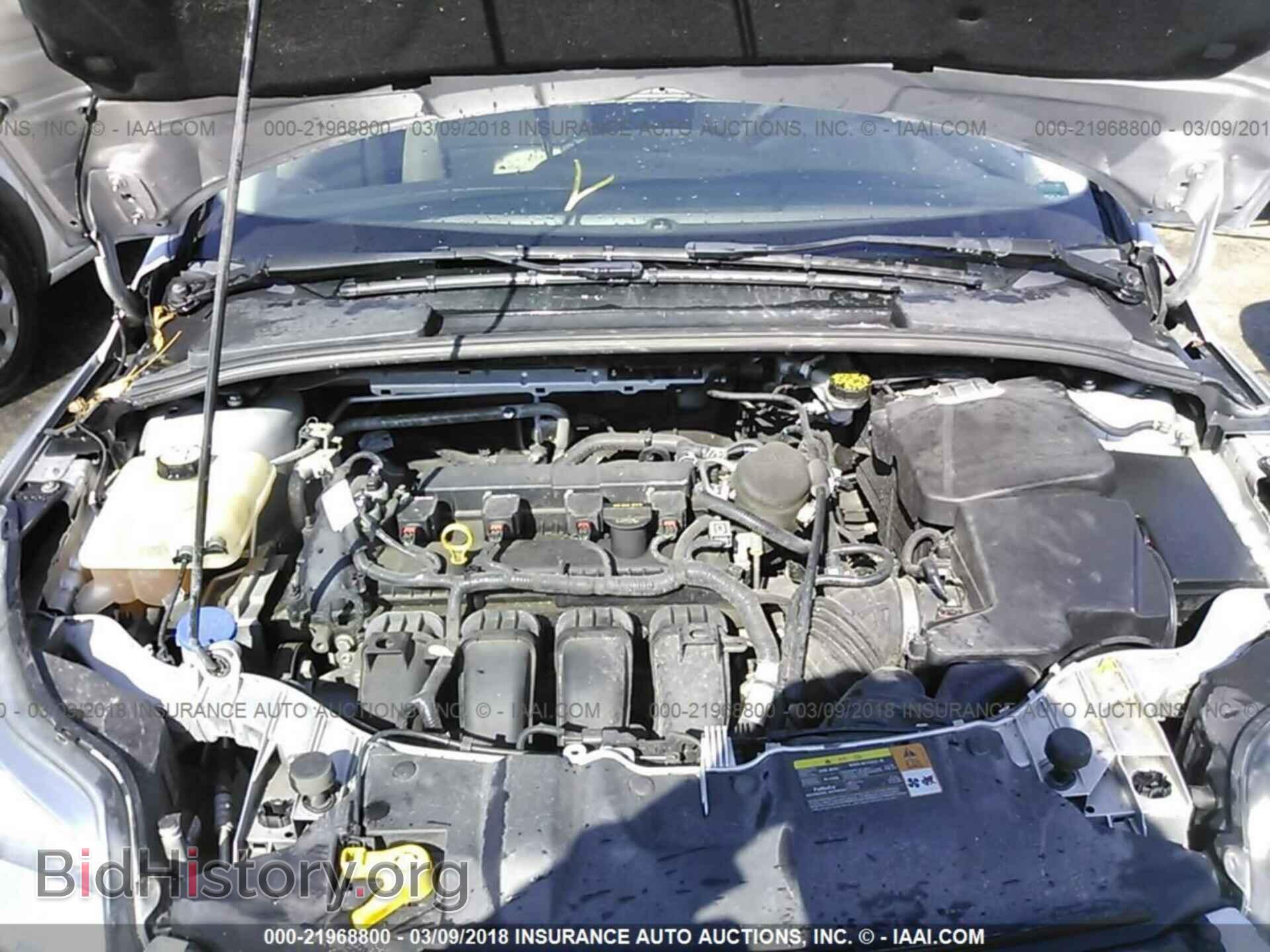 2012 Ford Focus - VIN: 1FAHP3F2XCL470988 - Photo 10