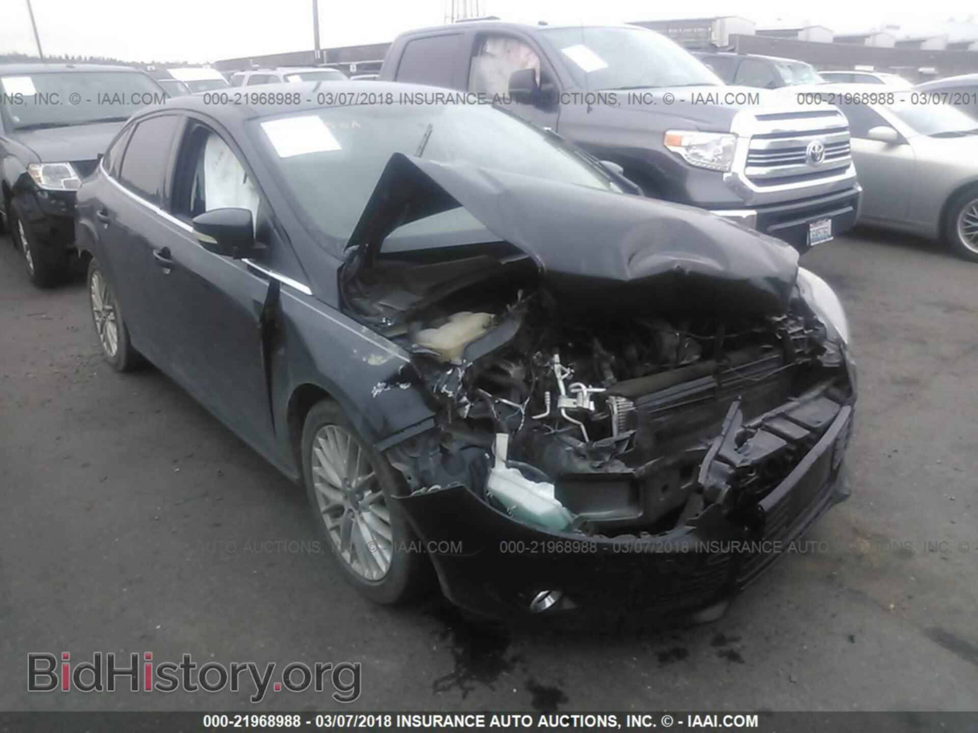 2014 Ford Focus - VIN: 1FADP3J21EL355592 - Photo 6