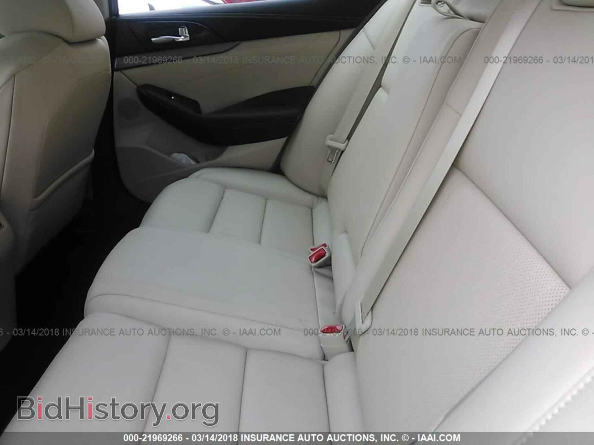 2017 Nissan Maxima - VIN: 1N4AA6AP7HC413677 - Photo 8