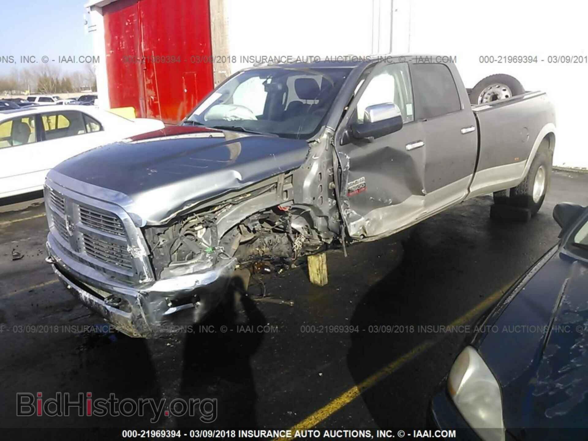 2012 Dodge Ram 3500 - VIN: 3C63DRJL5CG262182 - Фото 2