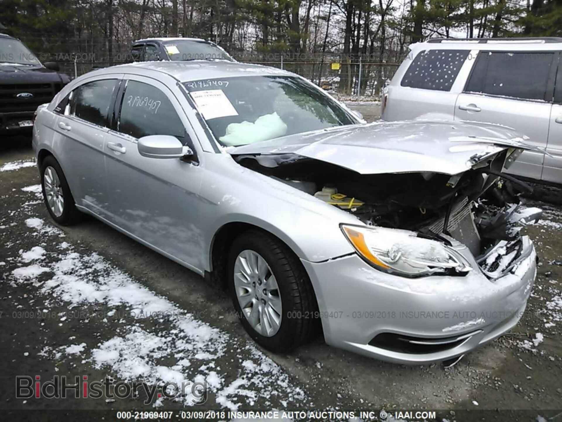 Фотография 1C3CCBAB5CN168664 - Chrysler 200 2012