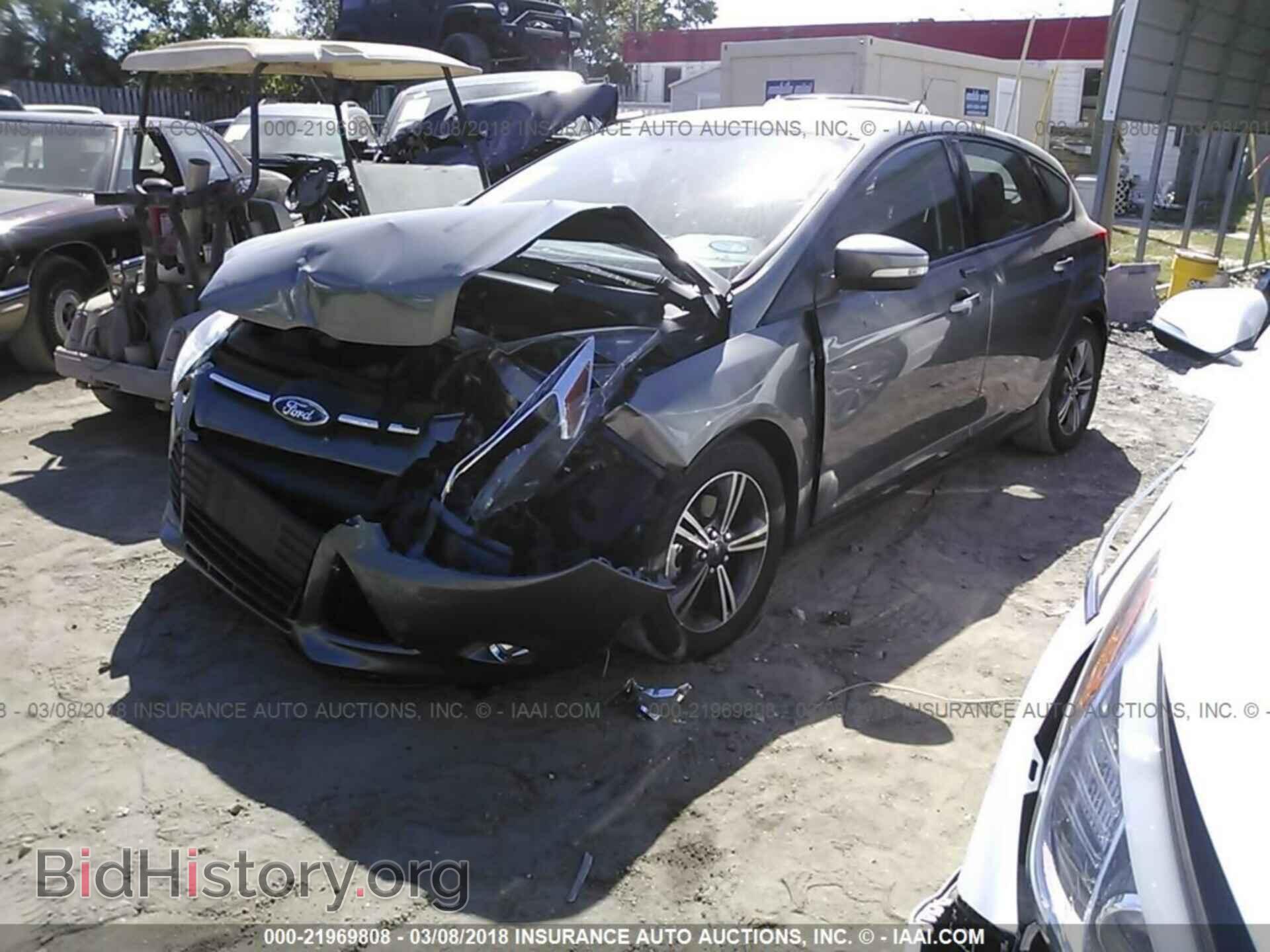 2014 Ford Focus - VIN: 1FADP3K28EL448060 - Photo 2