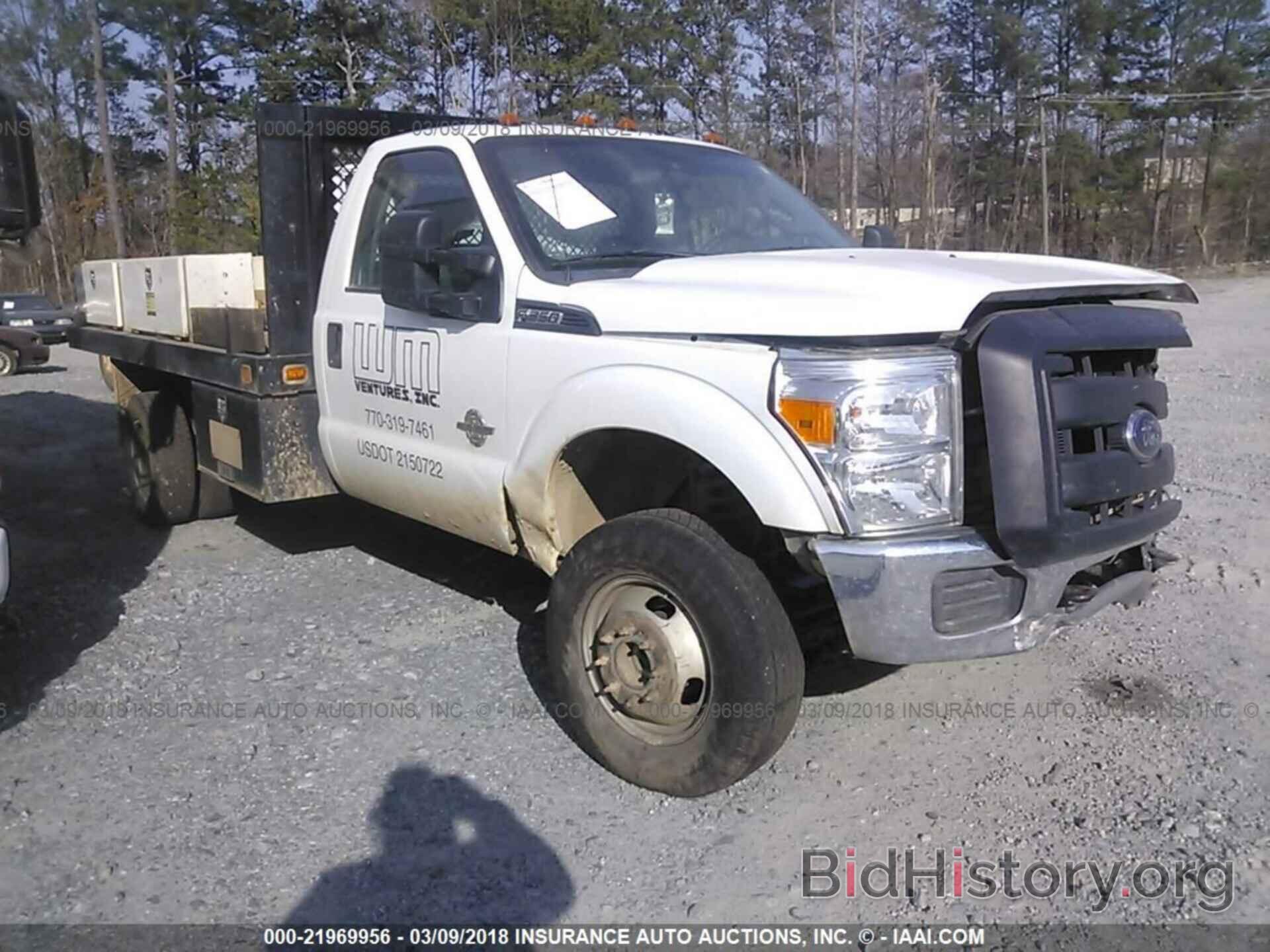Photo 1FDRF3HT6FEA29130 - Ford F350 2015