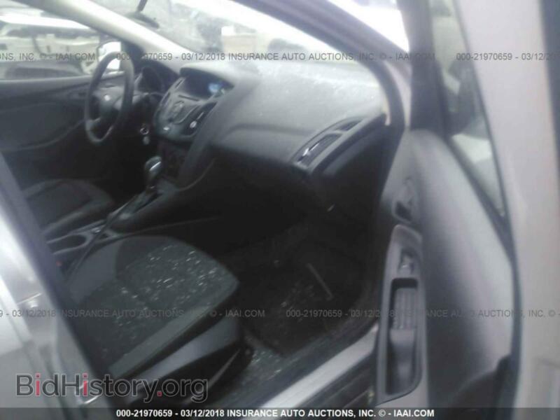 2012 Ford FOCUS (VIN 1FAHP3E2XCL127731) — фото 5 из 10