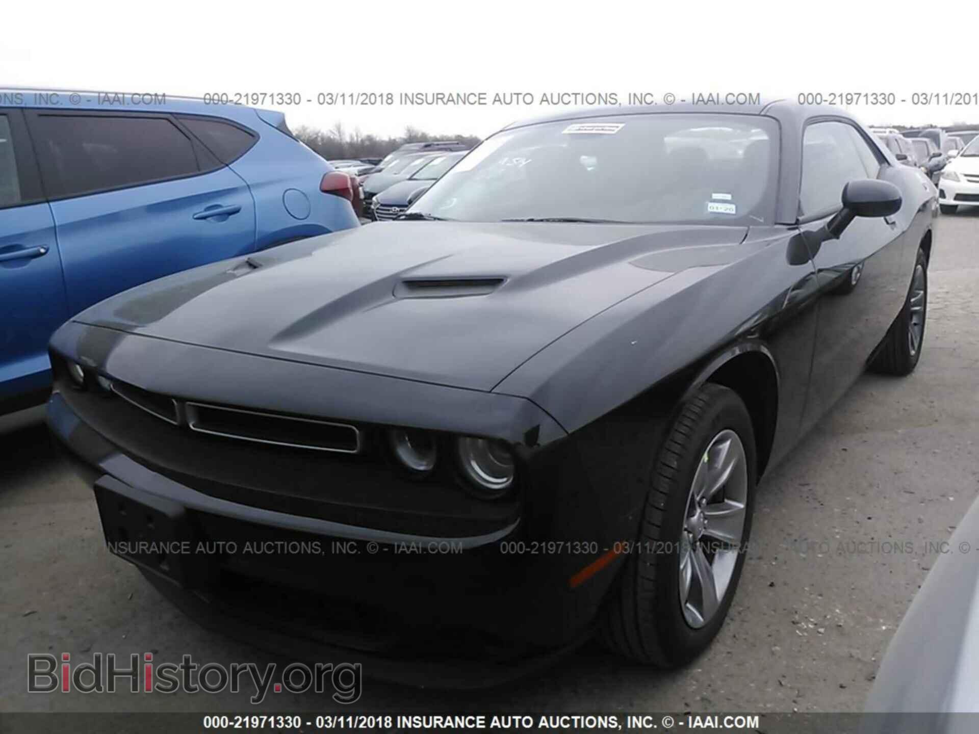 2018 Dodge Challenger - VIN: 2C3CDZAG4JH236234 - Photo 2