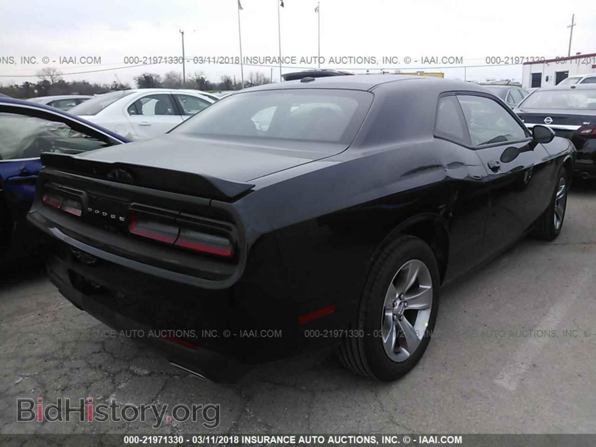 2018 Dodge Challenger - VIN: 2C3CDZAG4JH236234 - Photo 4