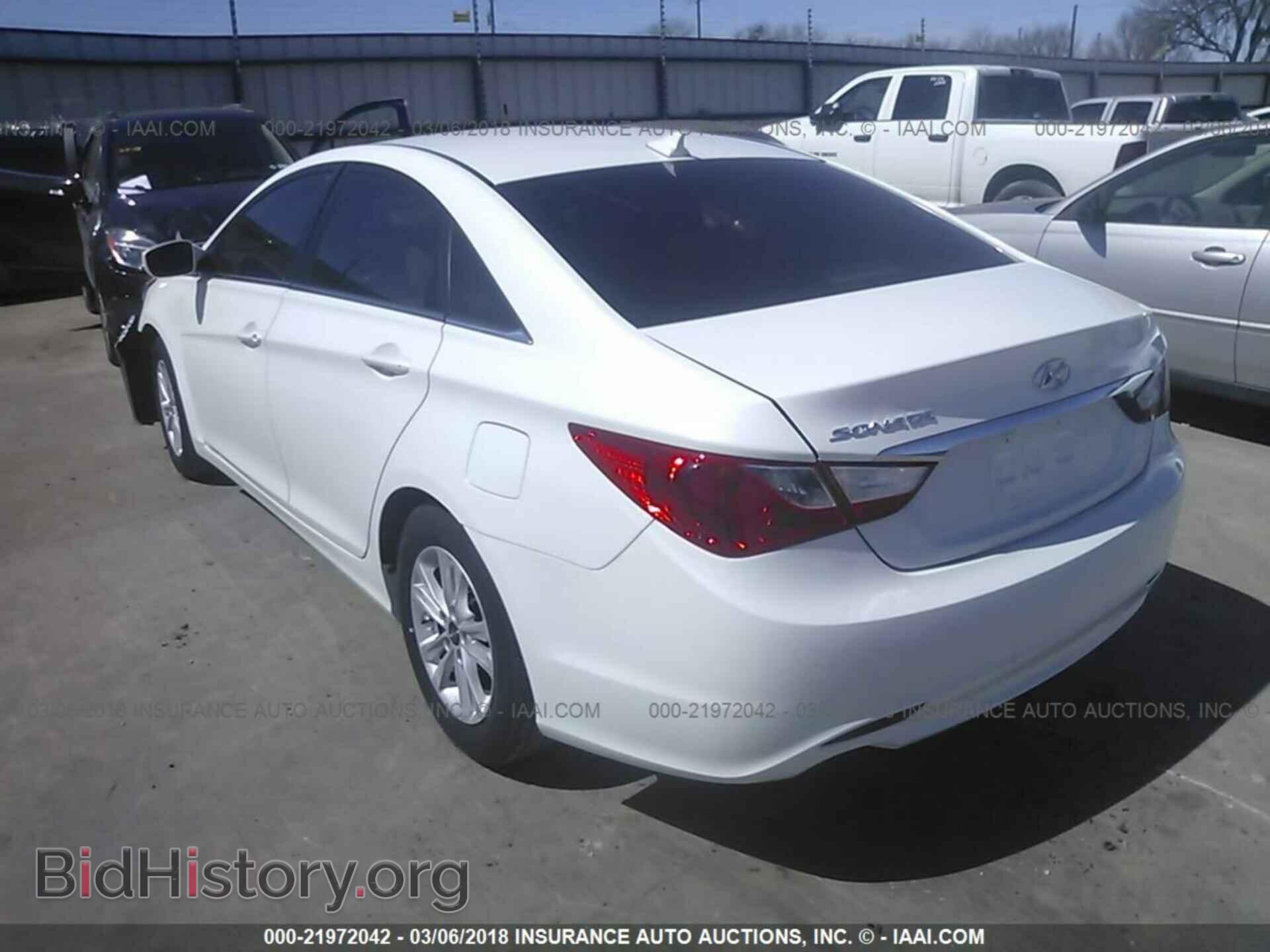 2012 Hyundai Sonata - VIN: 5NPEB4AC1CH382000 - Фото 3