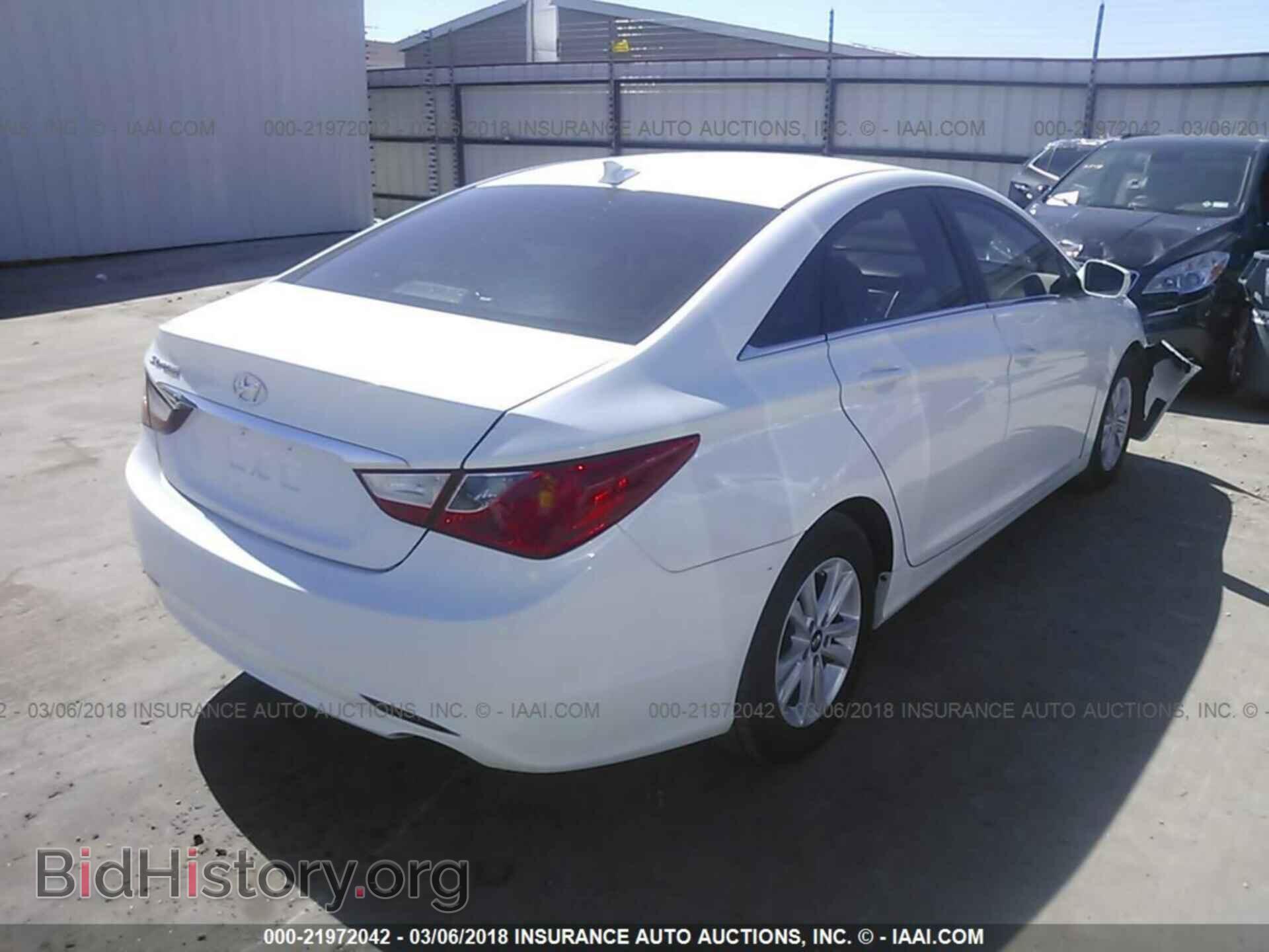 2012 Hyundai Sonata - VIN: 5NPEB4AC1CH382000 - Фото 4