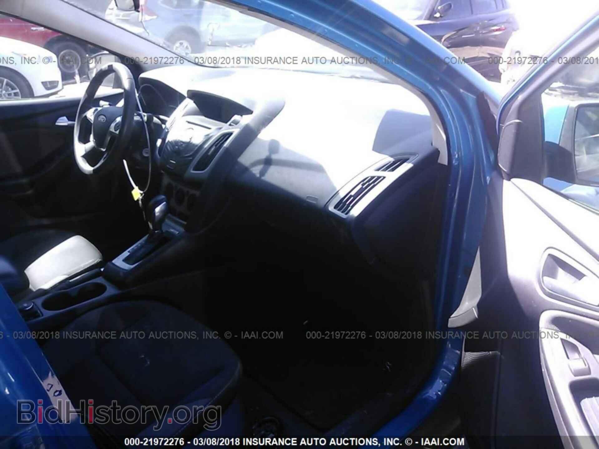 2012 Ford Focus - VIN: 1FAHP3F28CL224960 - Photo 5