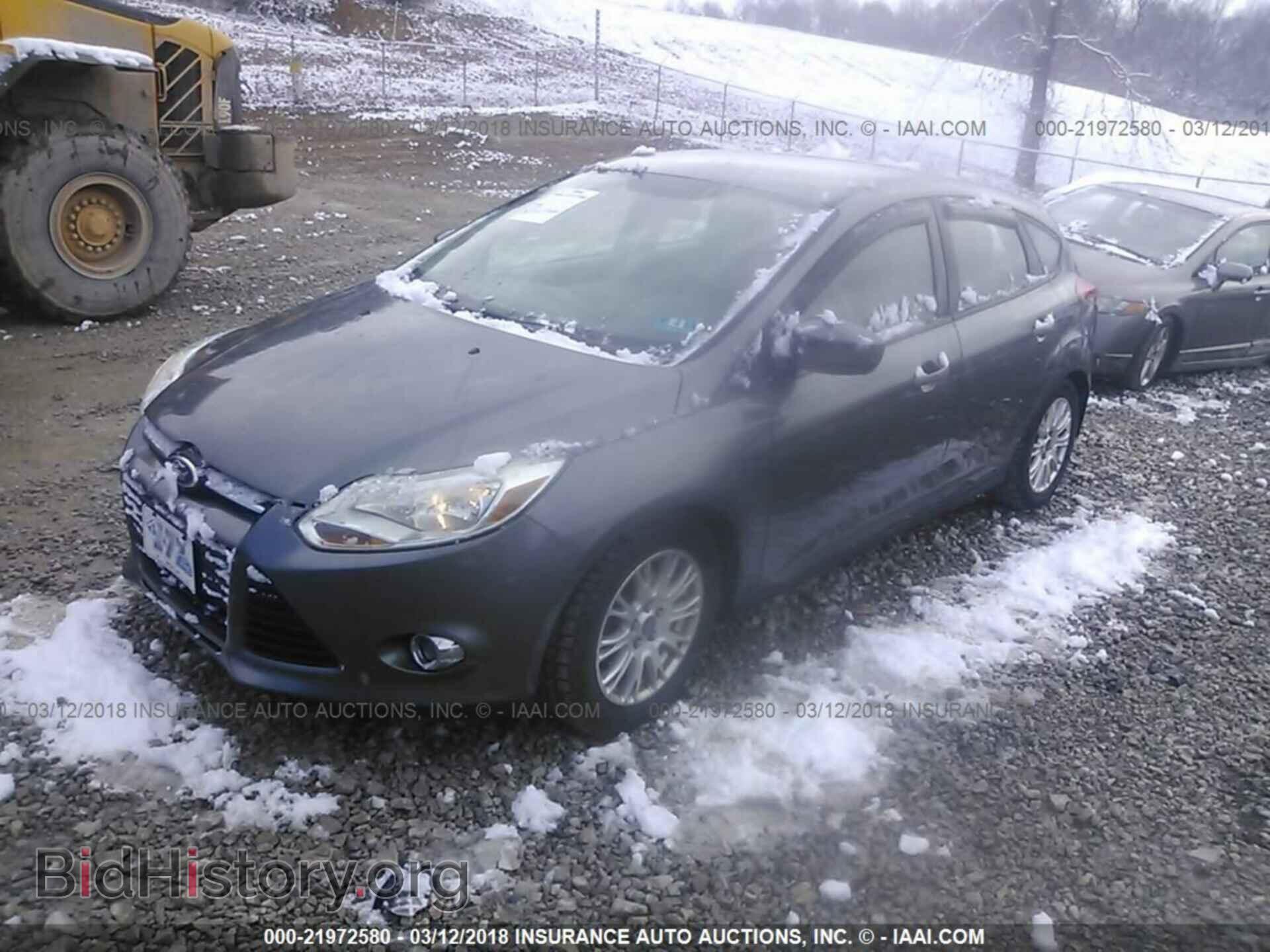 2012 Ford Focus - VIN: 1FAHP3K28CL106980 - Photo 2