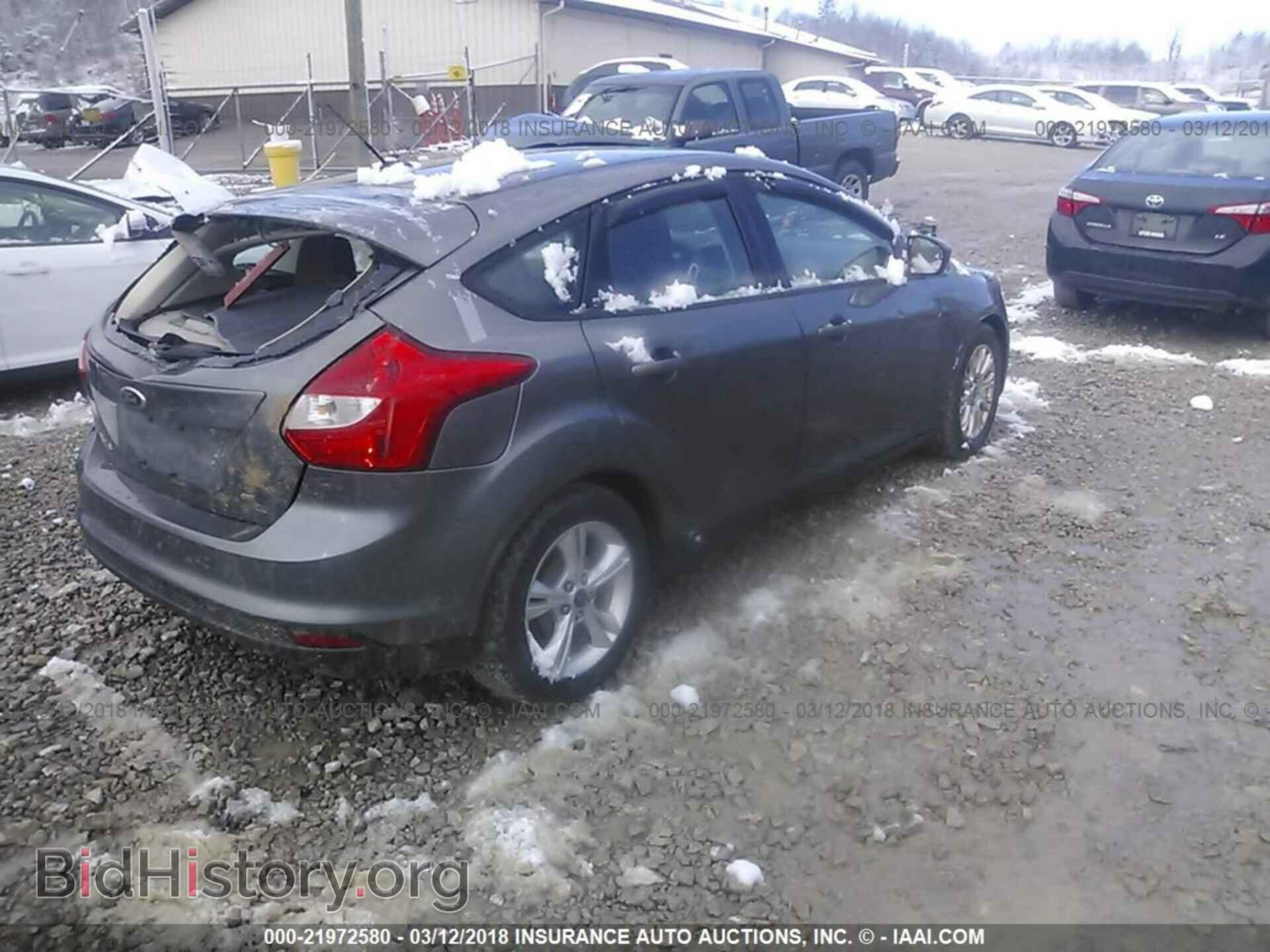 2012 Ford Focus - VIN: 1FAHP3K28CL106980 - Photo 4