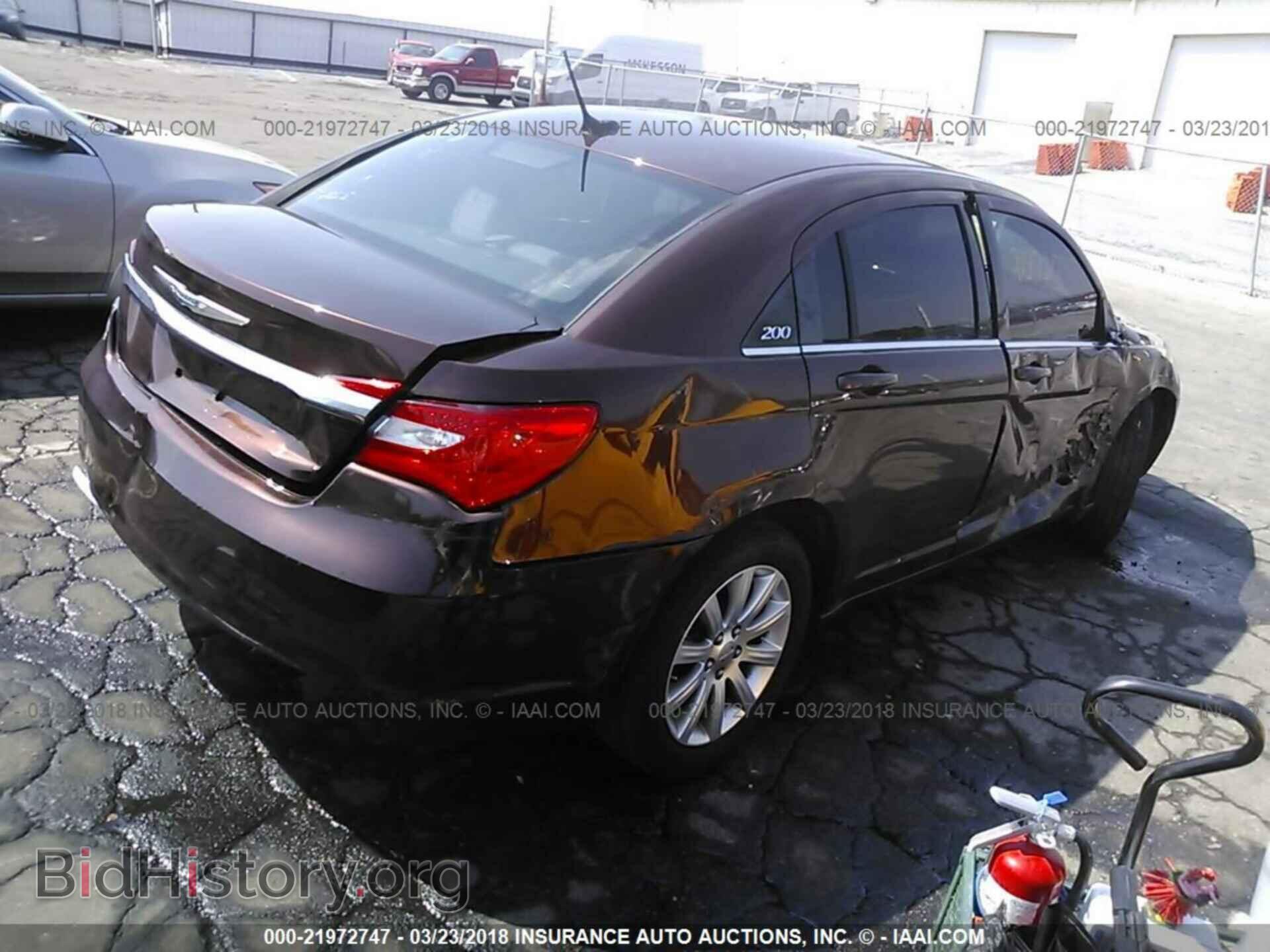 2012 Chrysler 200 - VIN: 1C3CCBBBXCN288071 - Фото 4
