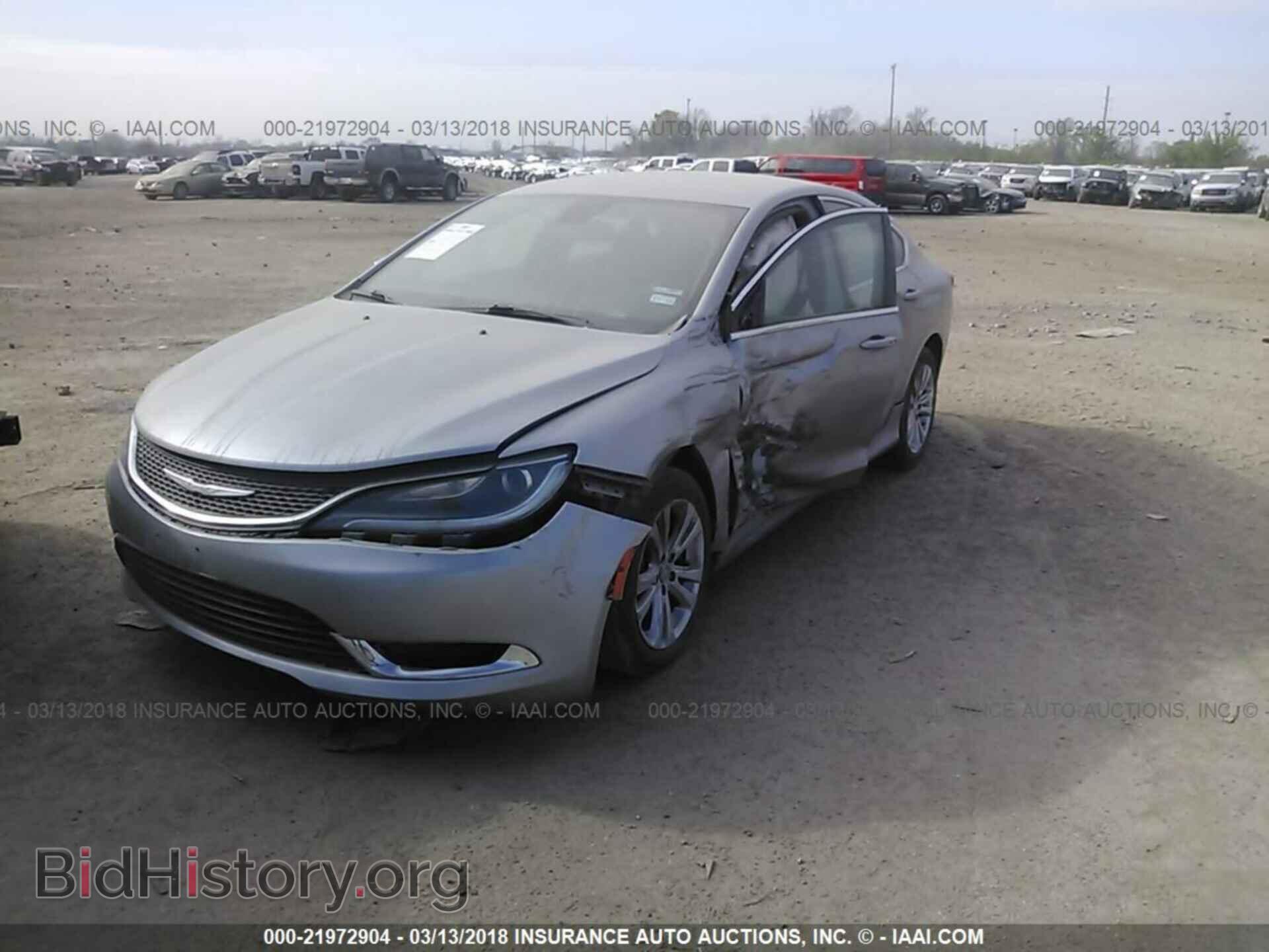 2015 Chrysler 200 - VIN: 1C3CCCAB4FN637947 - Photo 2