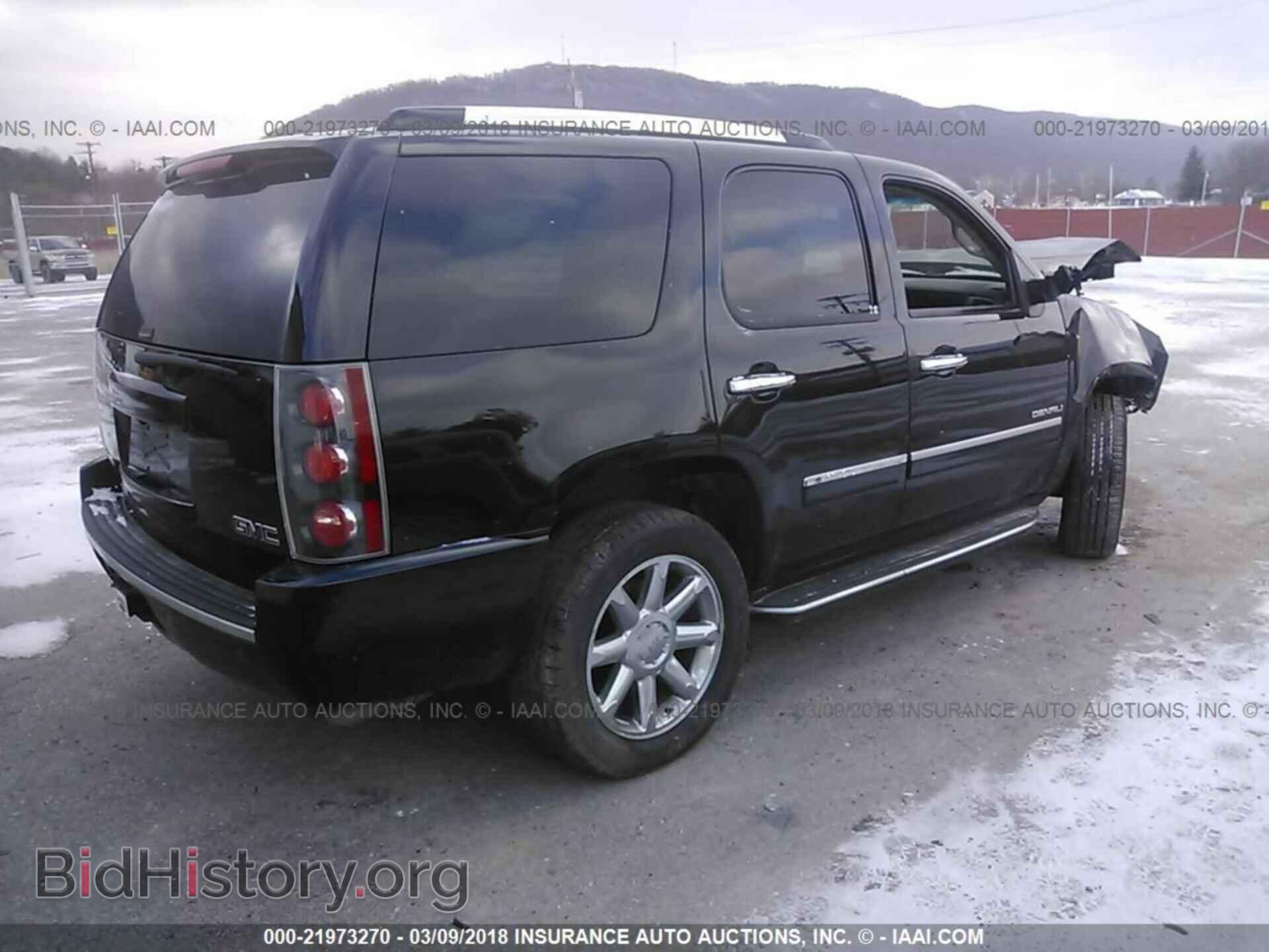 2013 Gmc Yukon - VIN: 1GKS2EEF4DR250330 - Photo 4