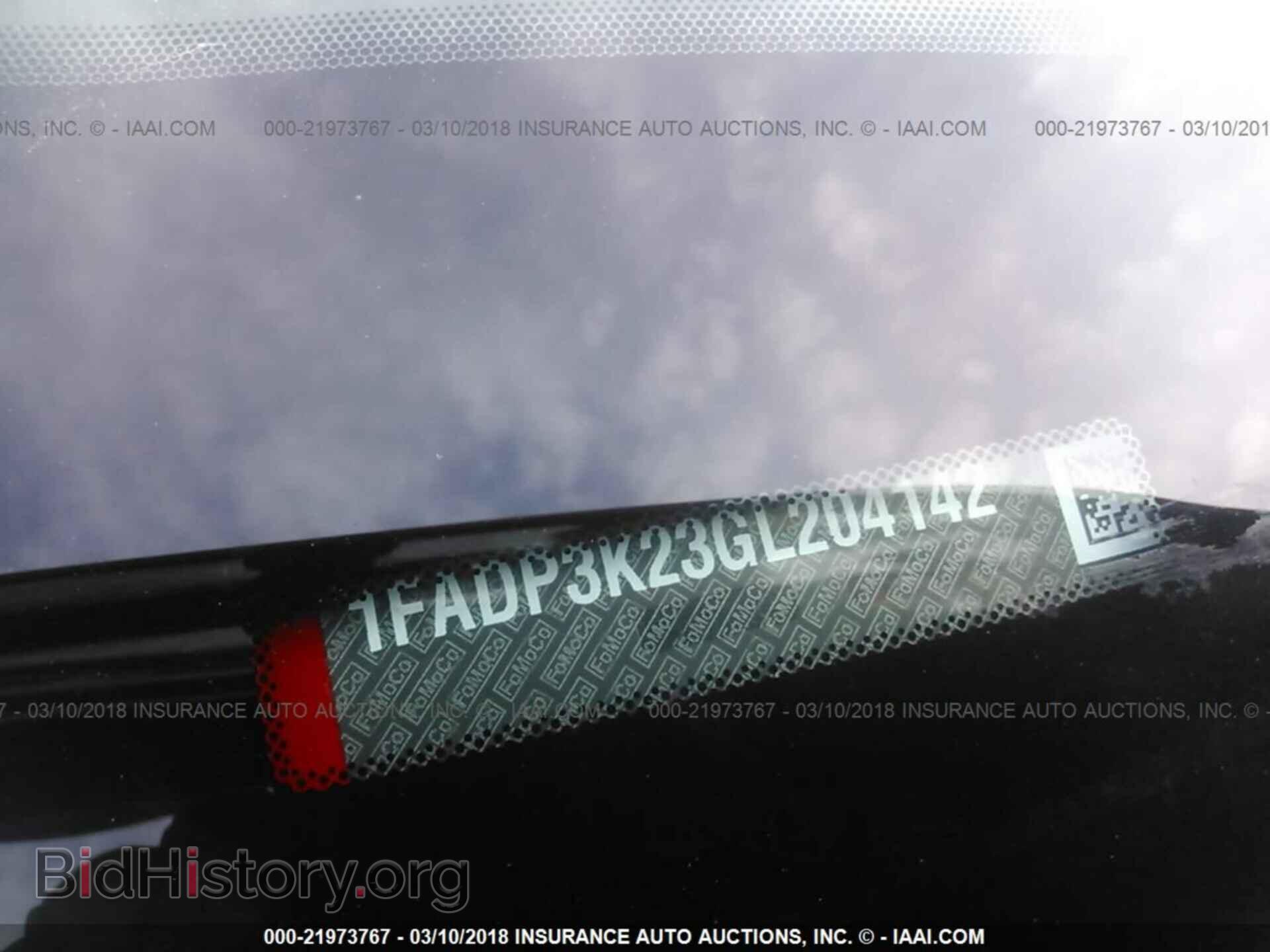2016 Ford Focus - VIN: 1FADP3K23GL204142 - Фото 9