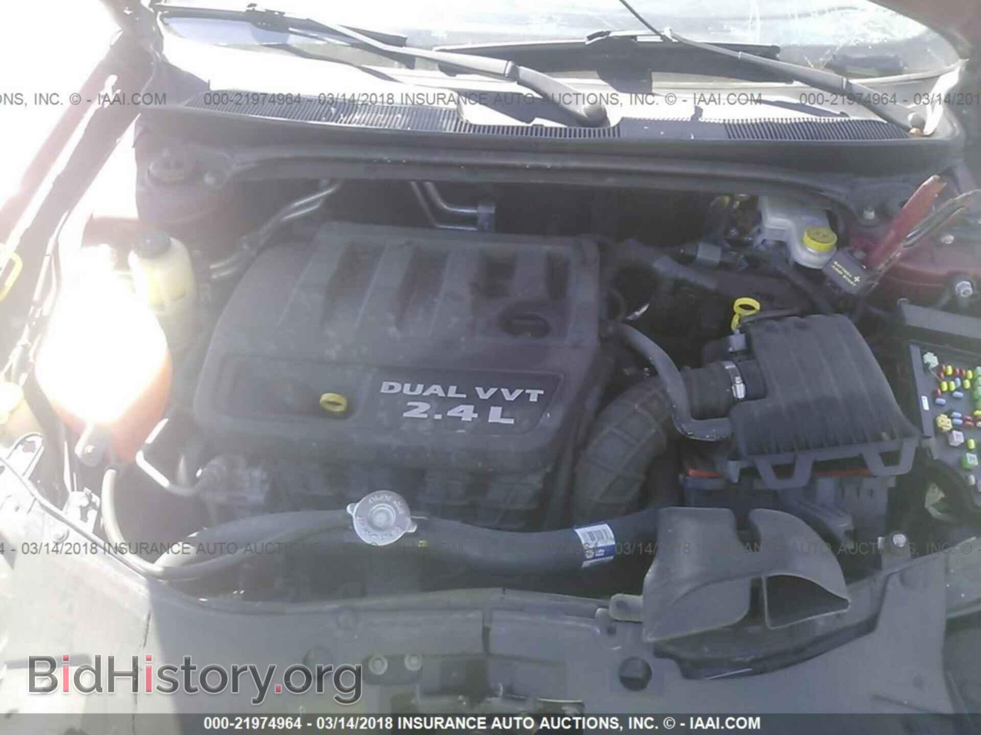 2013 Chrysler 200 - VIN: 1C3CCBBB4DN732904 - Фото 10