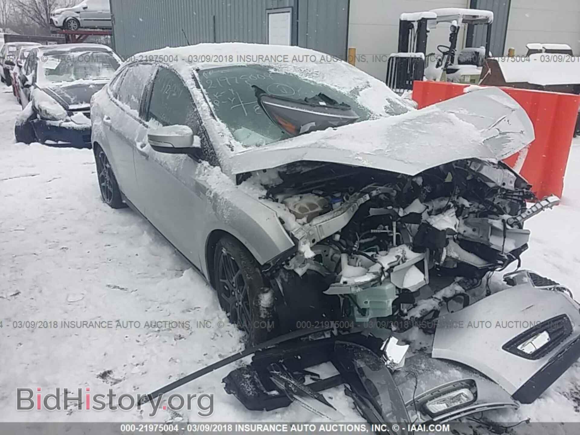 Фотография 1FADP3F28GL332287 - Ford Focus 2016