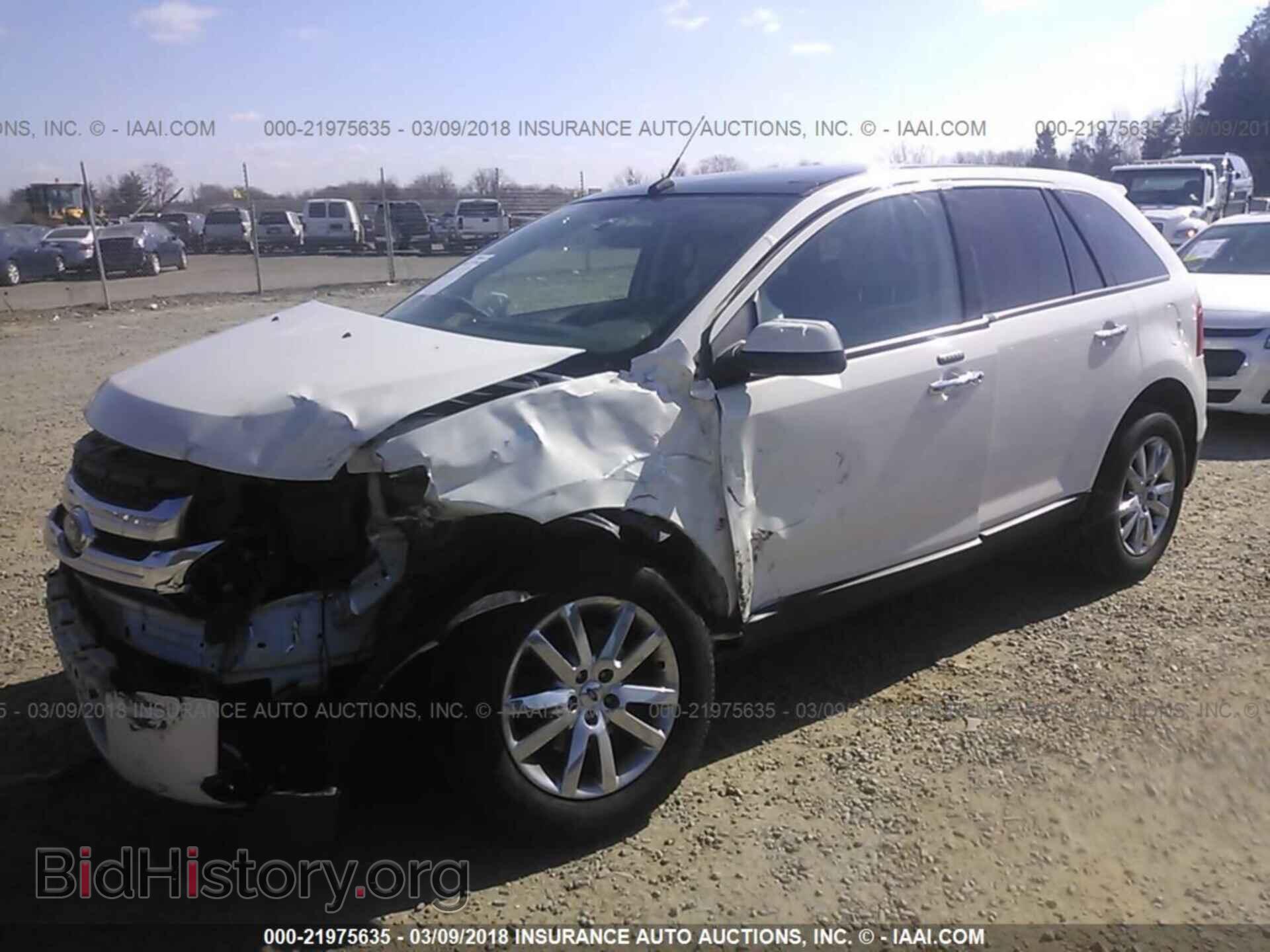 2011 Ford Edge - VIN: 2FMDK3JC0BBA83514 - Photo 2