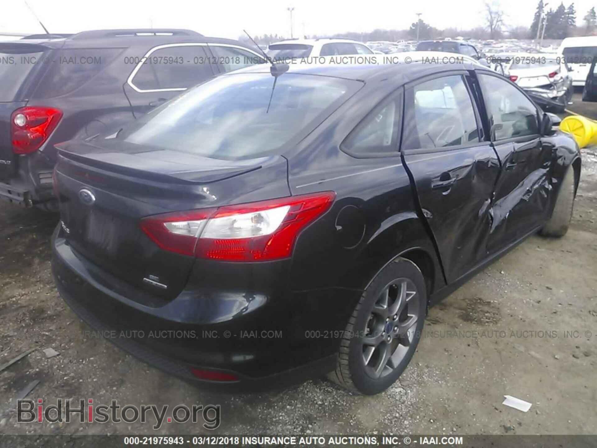 2013 Ford Focus - VIN: 1FADP3F2XDL350074 - Photo 4