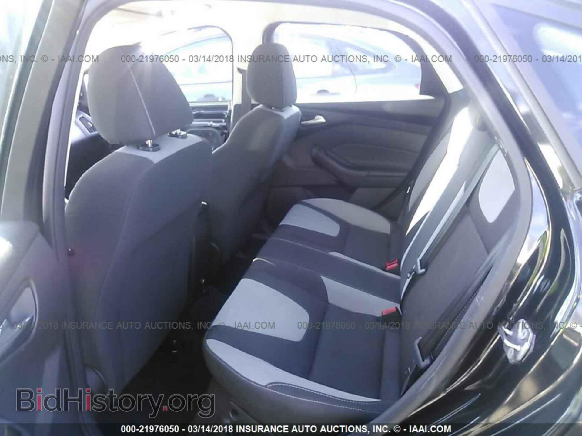 2012 Ford Focus - VIN: 1FAHP3F27CL413356 - Photo 8