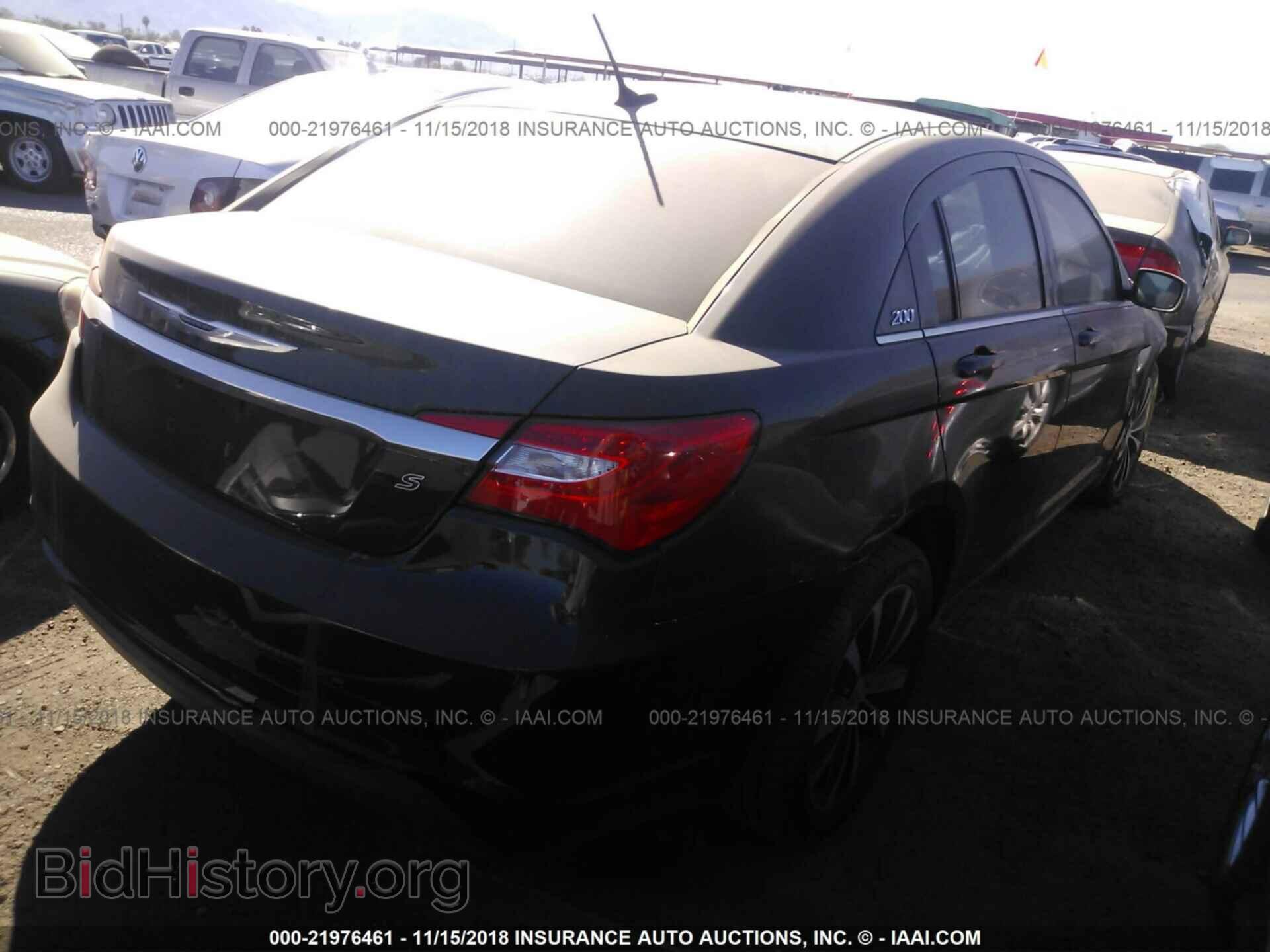 2011 Chrysler 200 - VIN: 1C3BC8FG7BN611964 - Фото 4