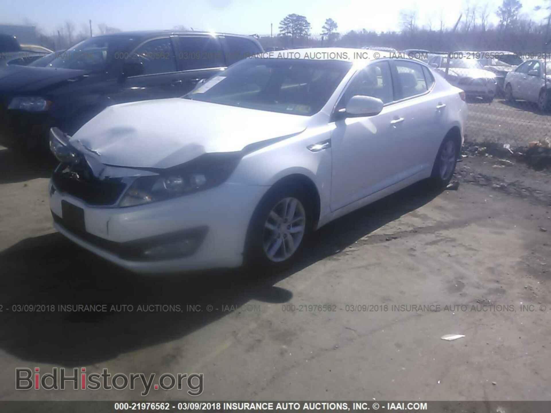 2013 Kia Optima - VIN: KNAGM4A75D5394848 - Photo 2