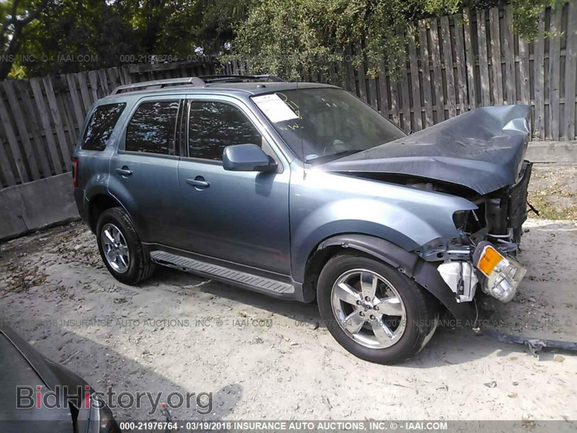 Photo 1FMCU9EG6CKC33803 - Ford Escape 2012