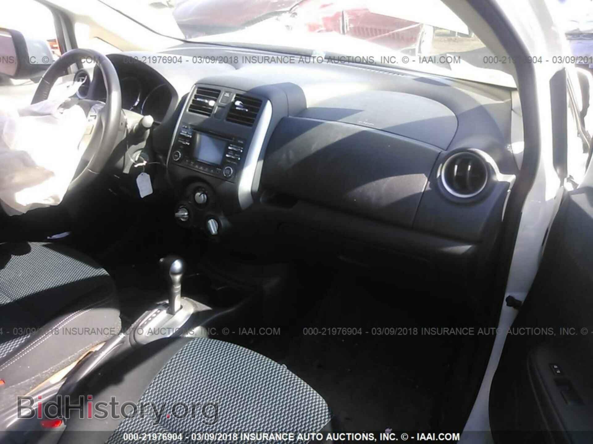 2014 Nissan Versa note - VIN: 3N1CE2CP3EL360329 - Photo 5