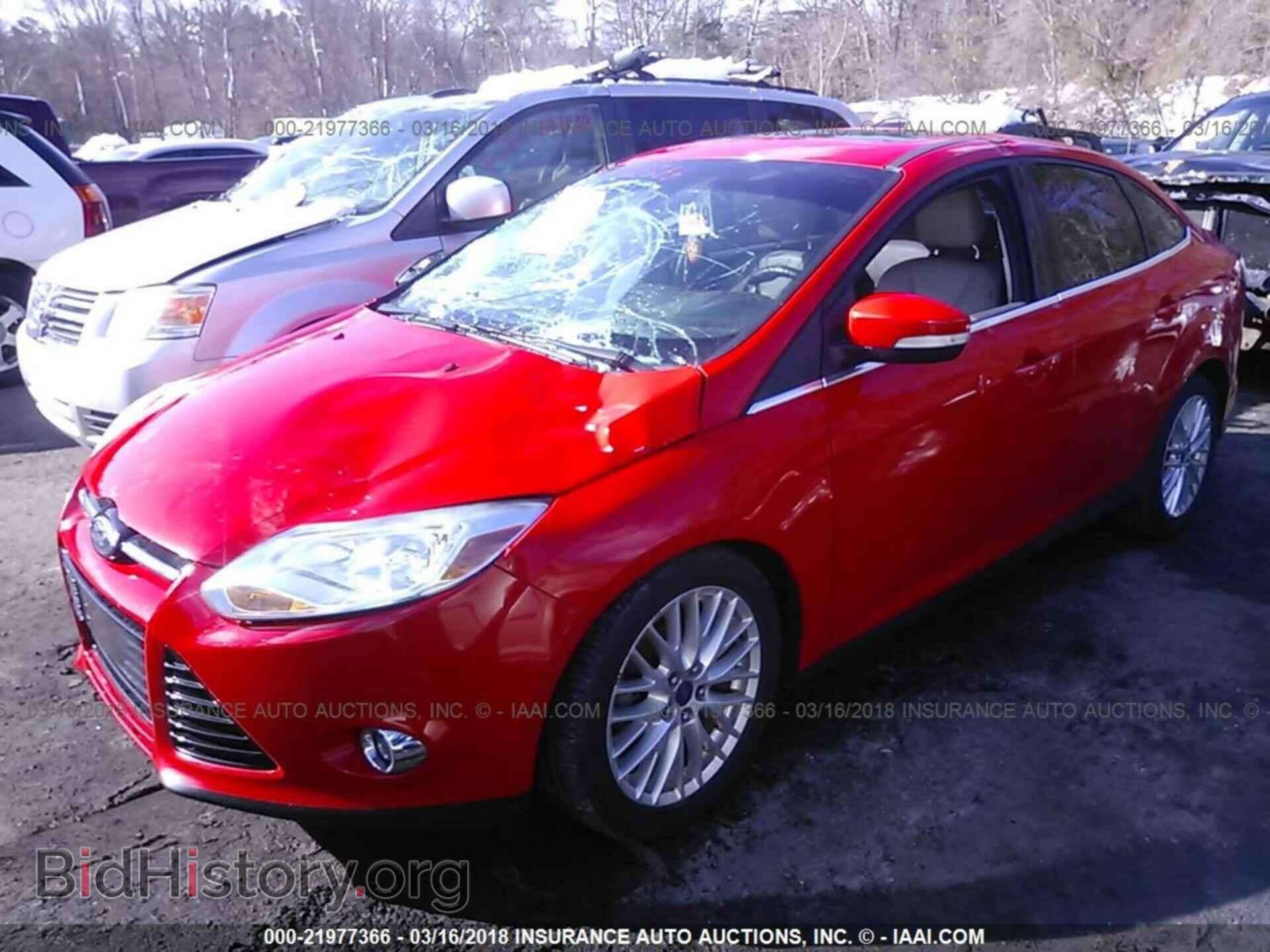 2012 Ford Focus - VIN: 1FAHP3H2XCL295669 - Photo 2