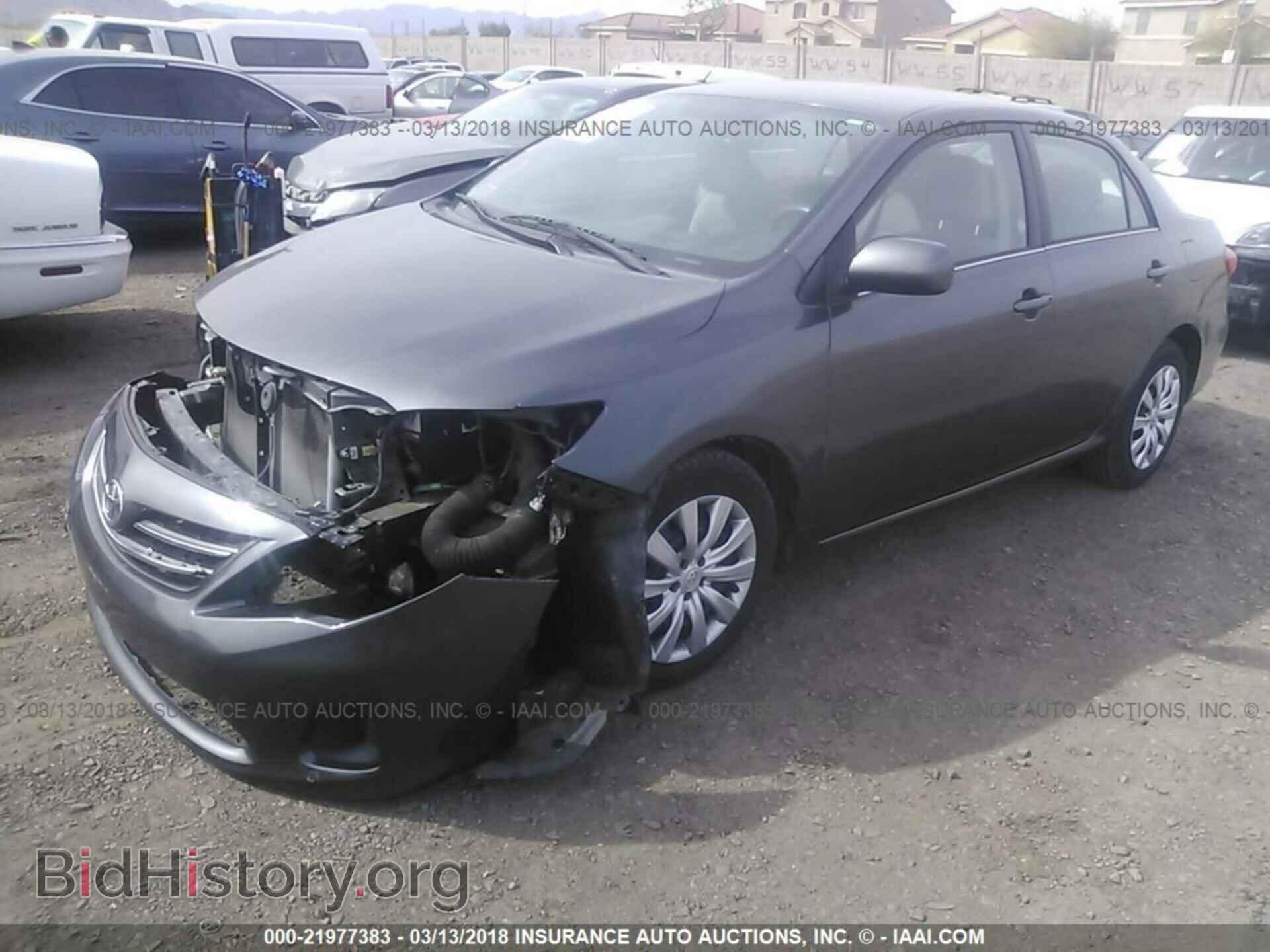 2013 Toyota Corolla - VIN: 2T1BU4EE3DC931502 - Photo 2