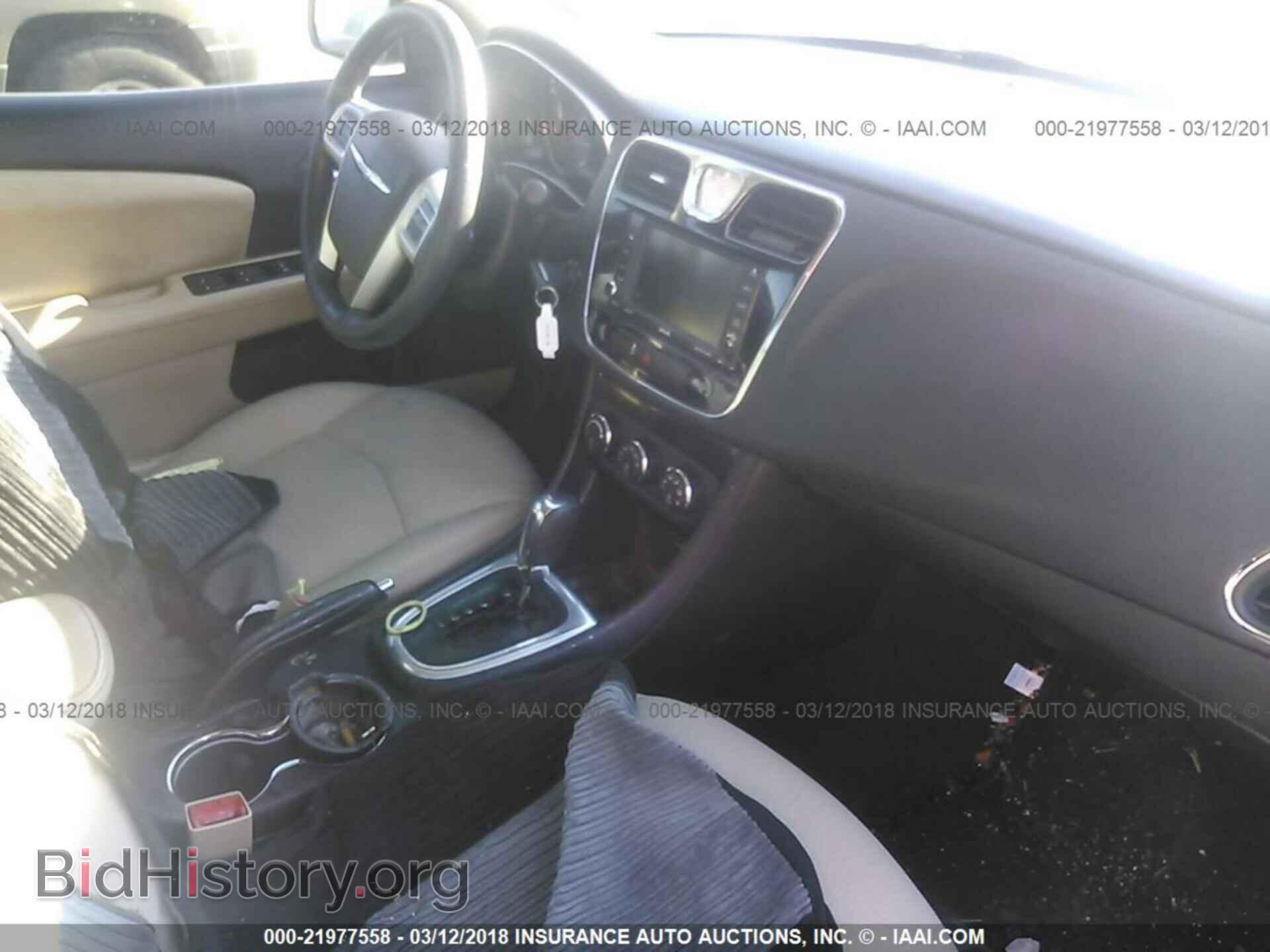 2013 Chrysler 200 - VIN: 1C3CCBBB4DN687141 - Photo 5