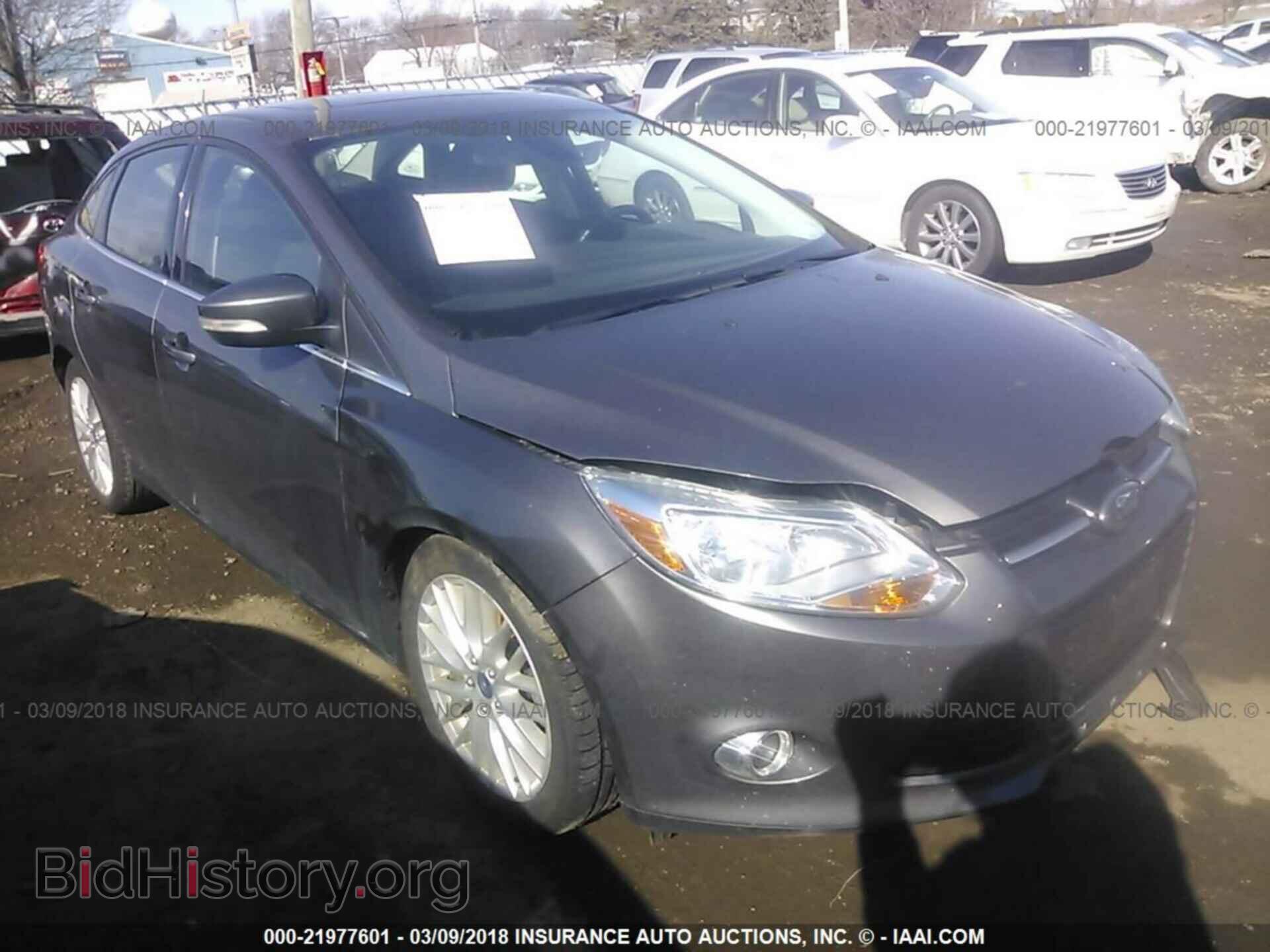 Photo 1FAHP3H28CL423794 - Ford Focus 2012