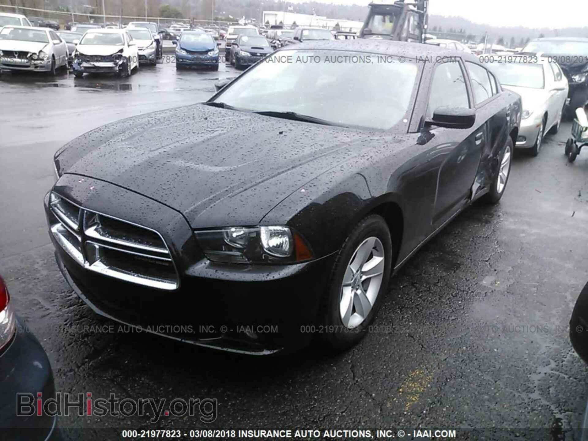 2013 Dodge Charger - VIN: 2C3CDXHG3DH537379 - Фото 2