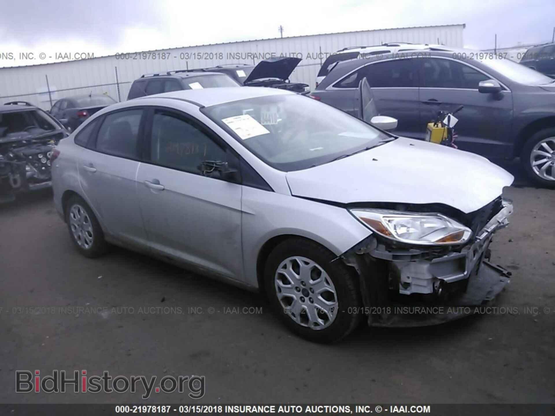 Photo 1FAHP3F22CL454932 - Ford Focus 2012