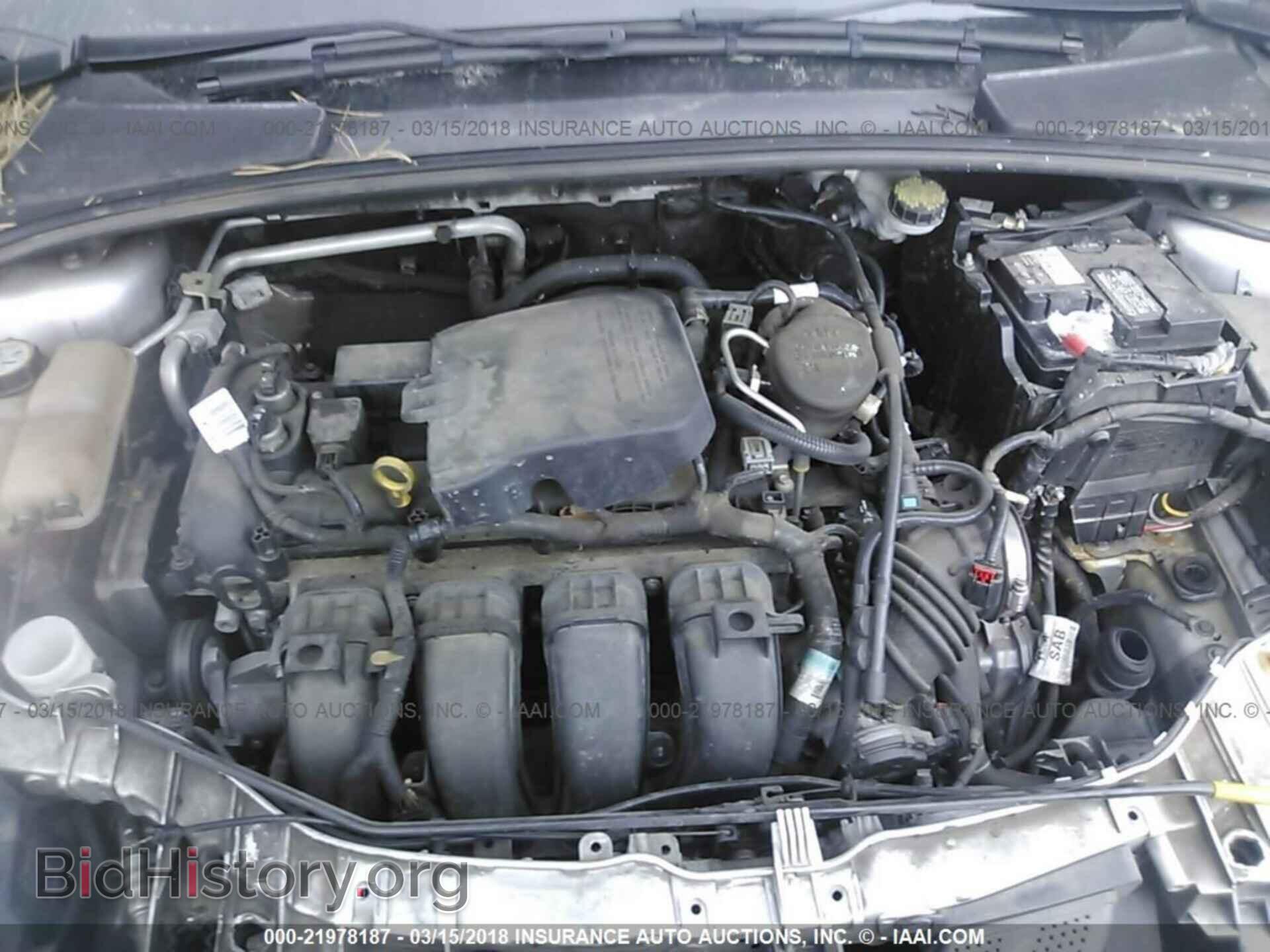 2012 Ford Focus - VIN: 1FAHP3F22CL454932 - Photo 10
