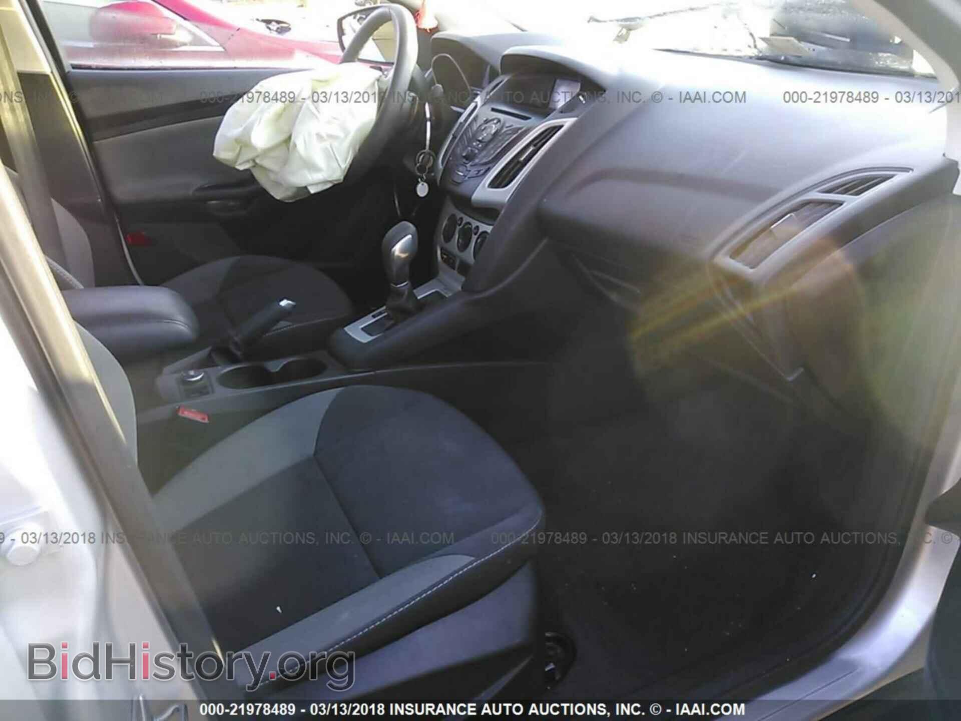 2012 Ford Focus - VIN: 1FAHP3F28CL458158 - Фото 5