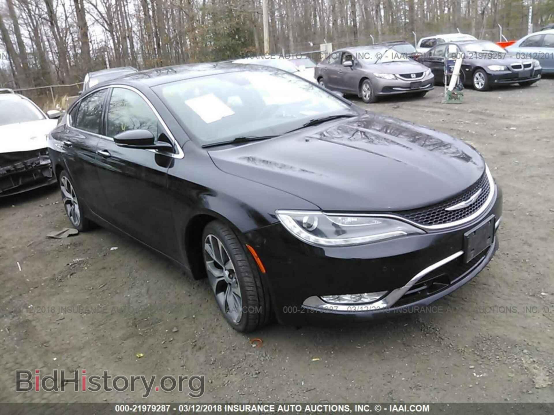 Photo 1C3CCCCB1FN565537 - Chrysler 200 2015
