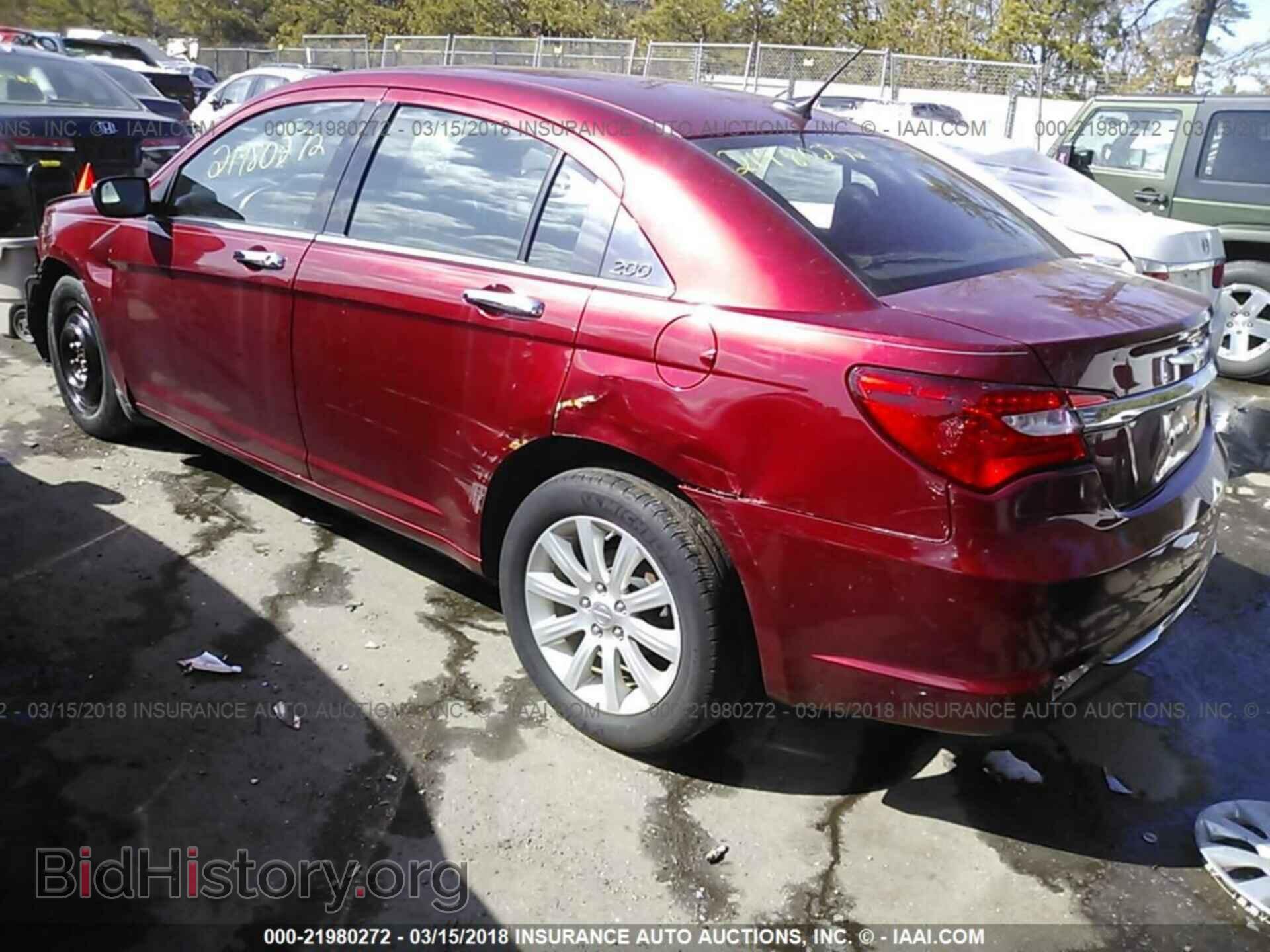 2013 Chrysler 200 - VIN: 1C3CCBCG5DN744621 - Photo 3