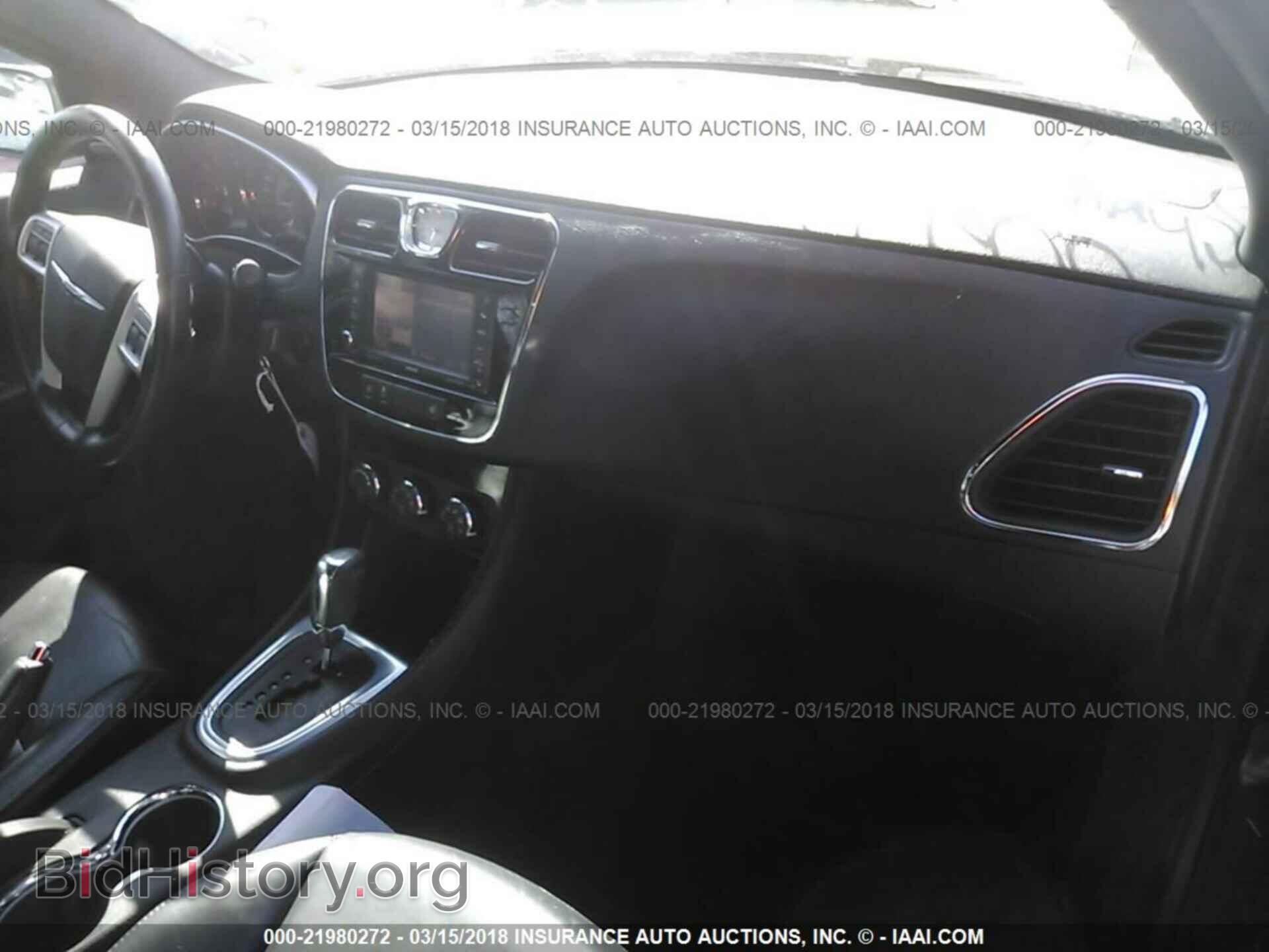2013 Chrysler 200 - VIN: 1C3CCBCG5DN744621 - Photo 5