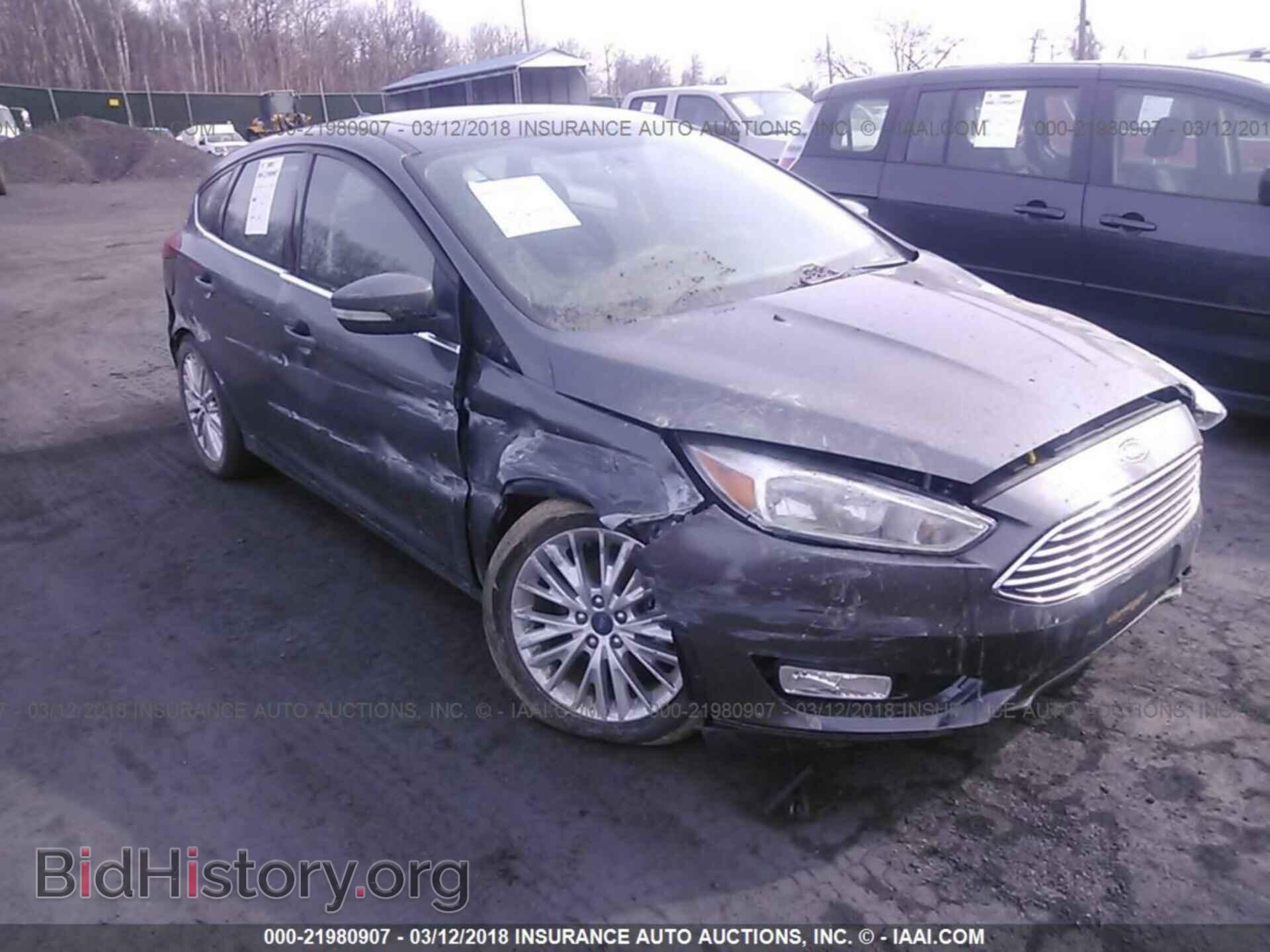 Photo 1FADP3N28HL348671 - Ford Focus 2017