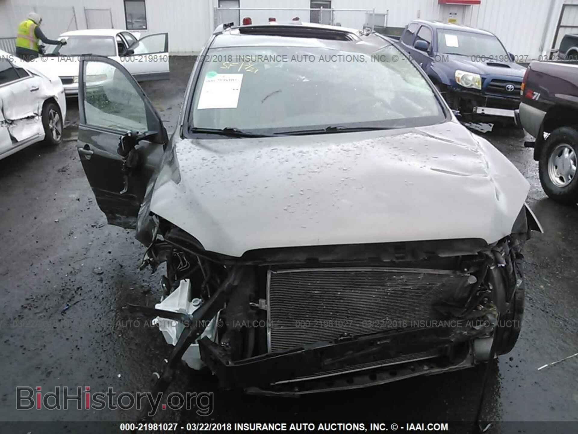 2011 Toyota Rav4 - VIN: 2T3DK4DV9BW064433 - Фото 6