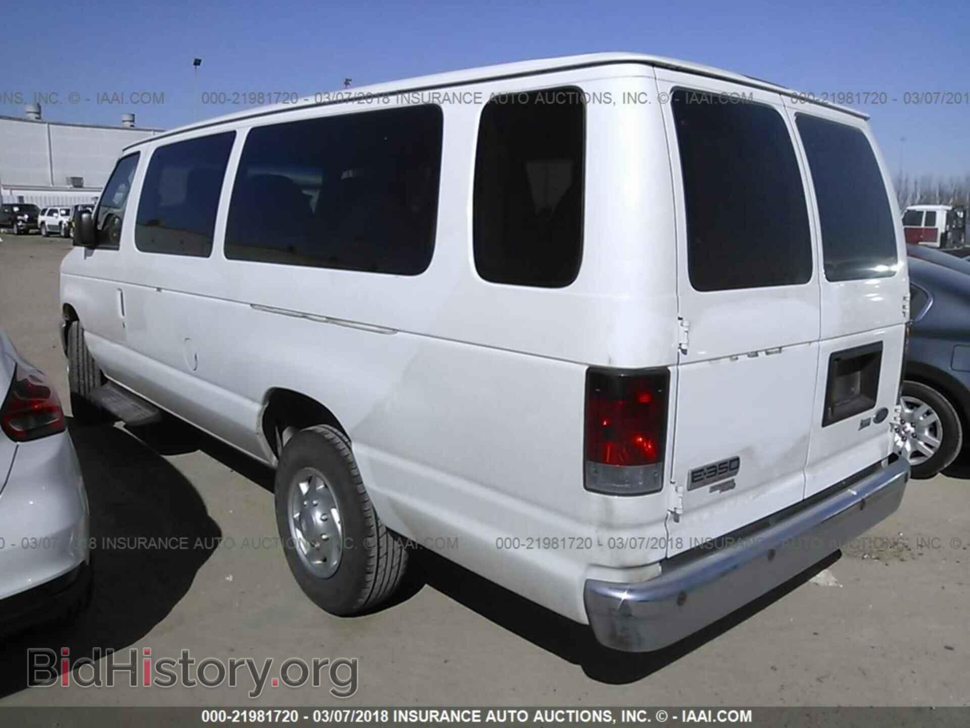 2012 Ford Econoline - VIN: 1FDSS3BL3CDA09487 - Фото 3