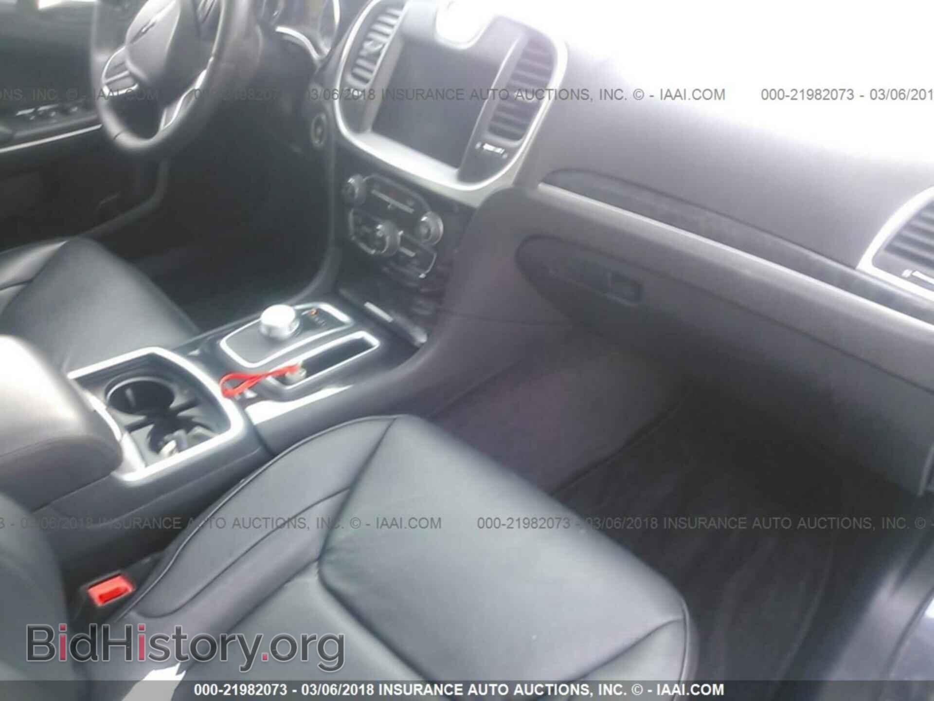 2017 Chrysler 300c - VIN: 2C3CCAEG4HH646086 - Фото 5