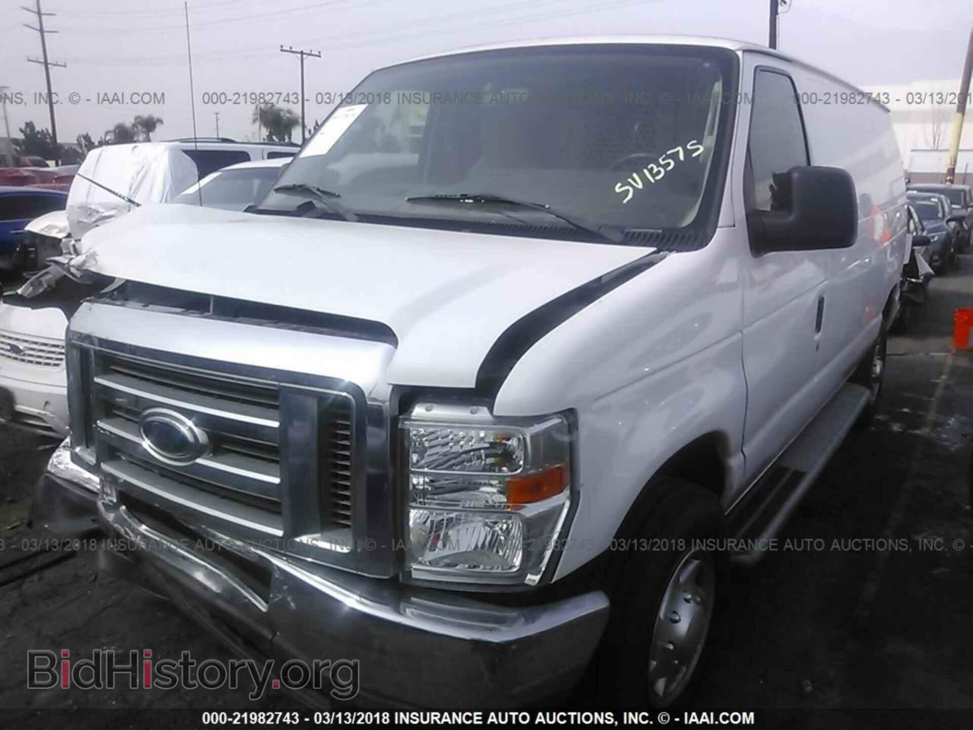 2012 Ford Econoline - VIN: 1FTNE2EW0CDA24747 - Фото 2