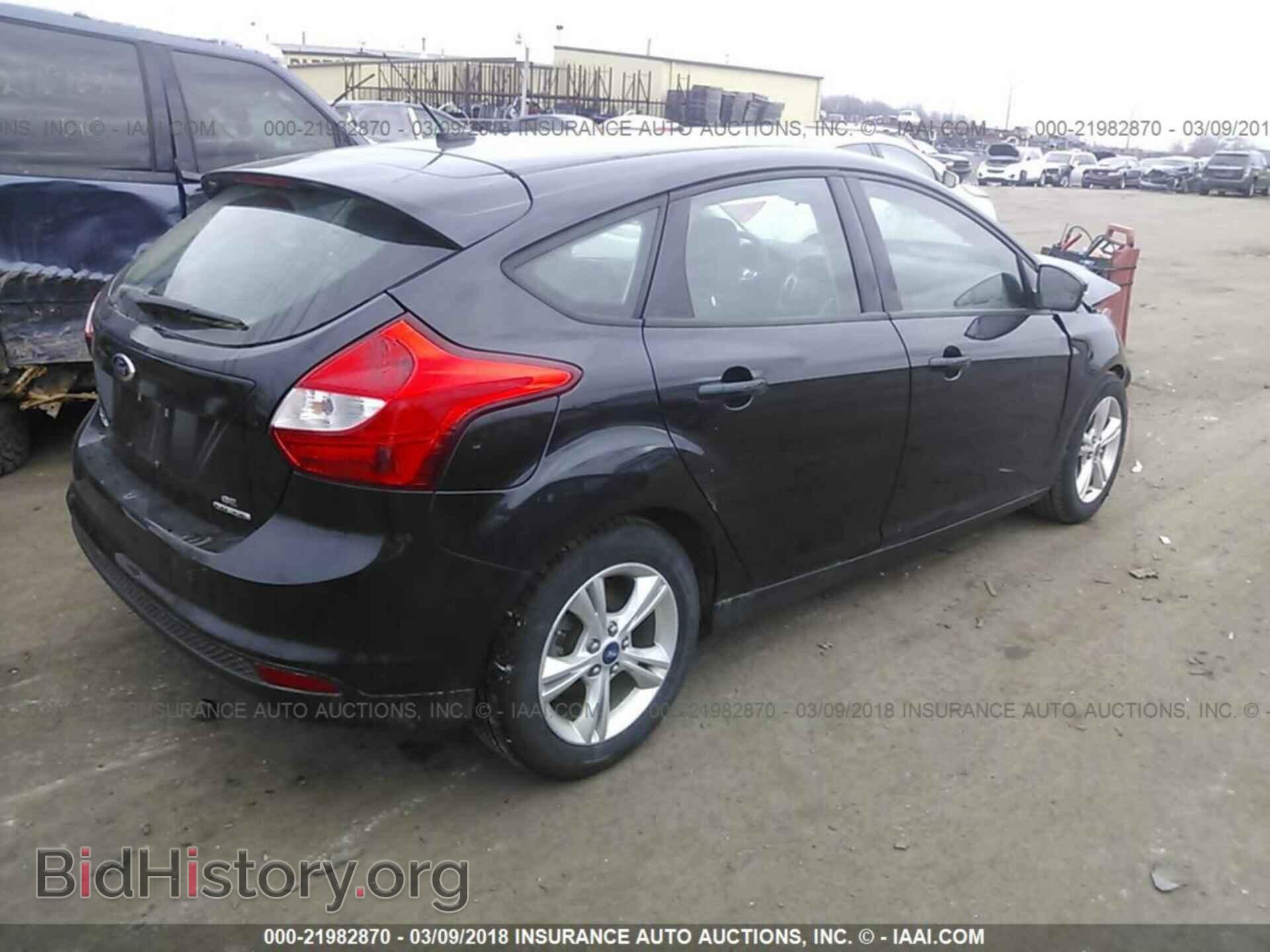 2012 Ford Focus - VIN: 1FAHP3K29CL366207 - Photo 4