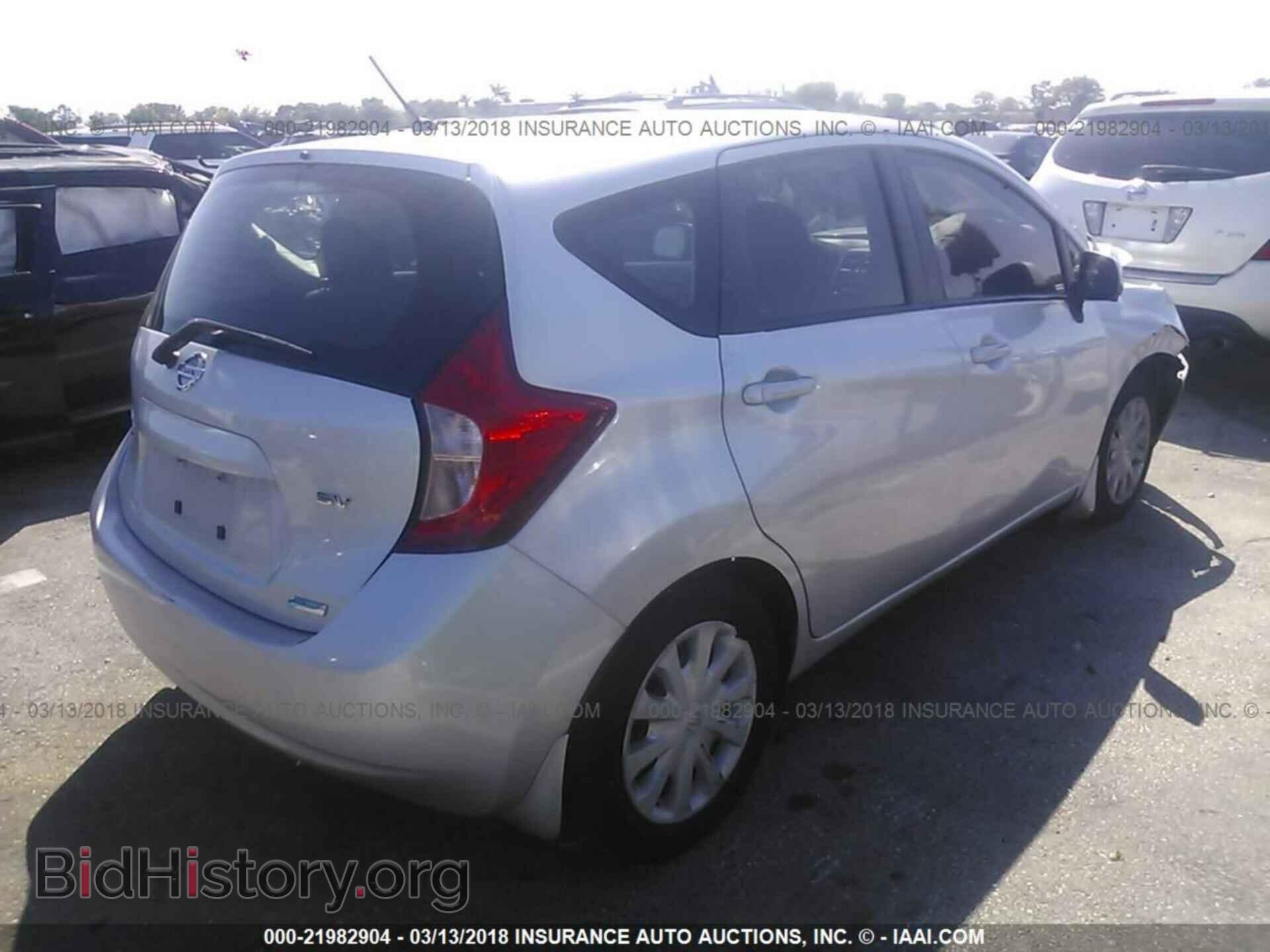 2014 Nissan Versa note - VIN: 3N1CE2CP7EL380146 - Фото 4