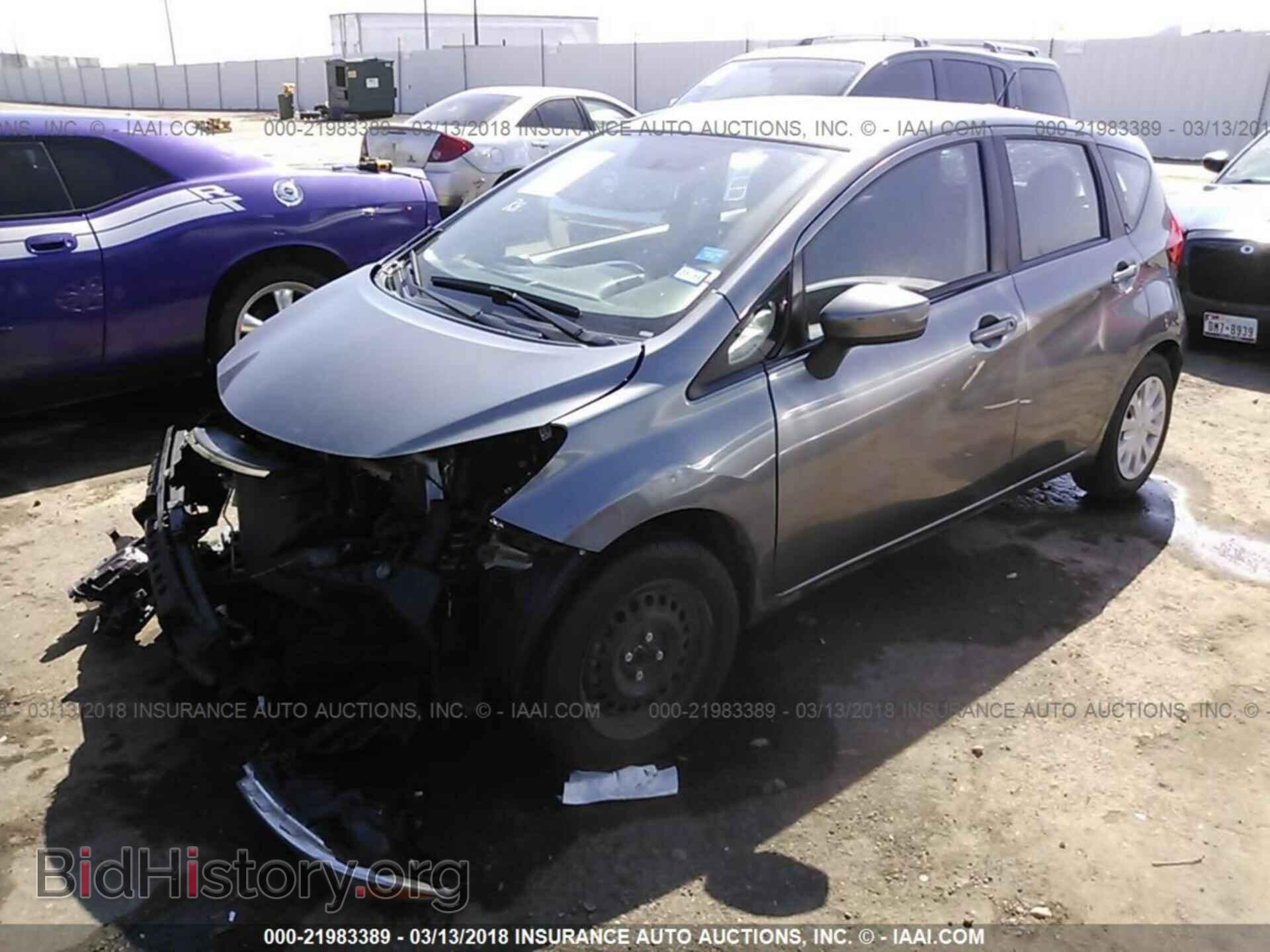 2016 Nissan Versa note - VIN: 3N1CE2CP7GL373989 - Фото 2