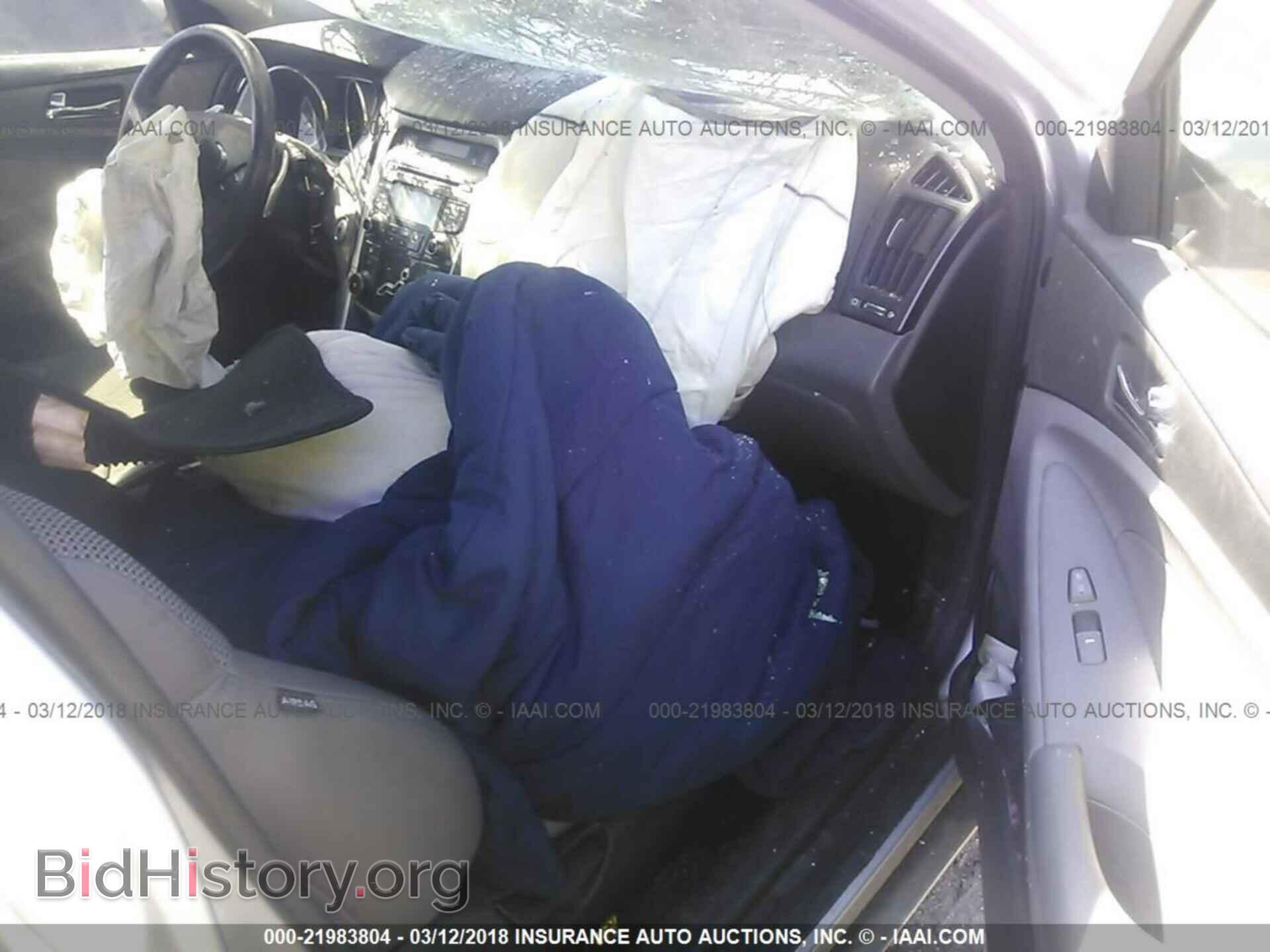 2012 Hyundai Sonata - VIN: 5NPEC4AC8CH420626 - Фото 5