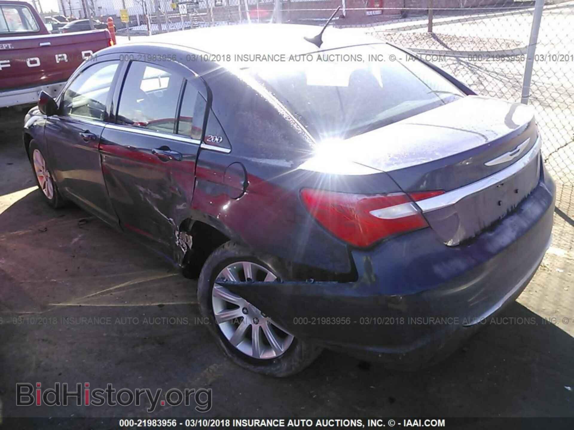 2012 Chrysler 200 - VIN: 1C3CCBBG3CN108604 - Фото 3