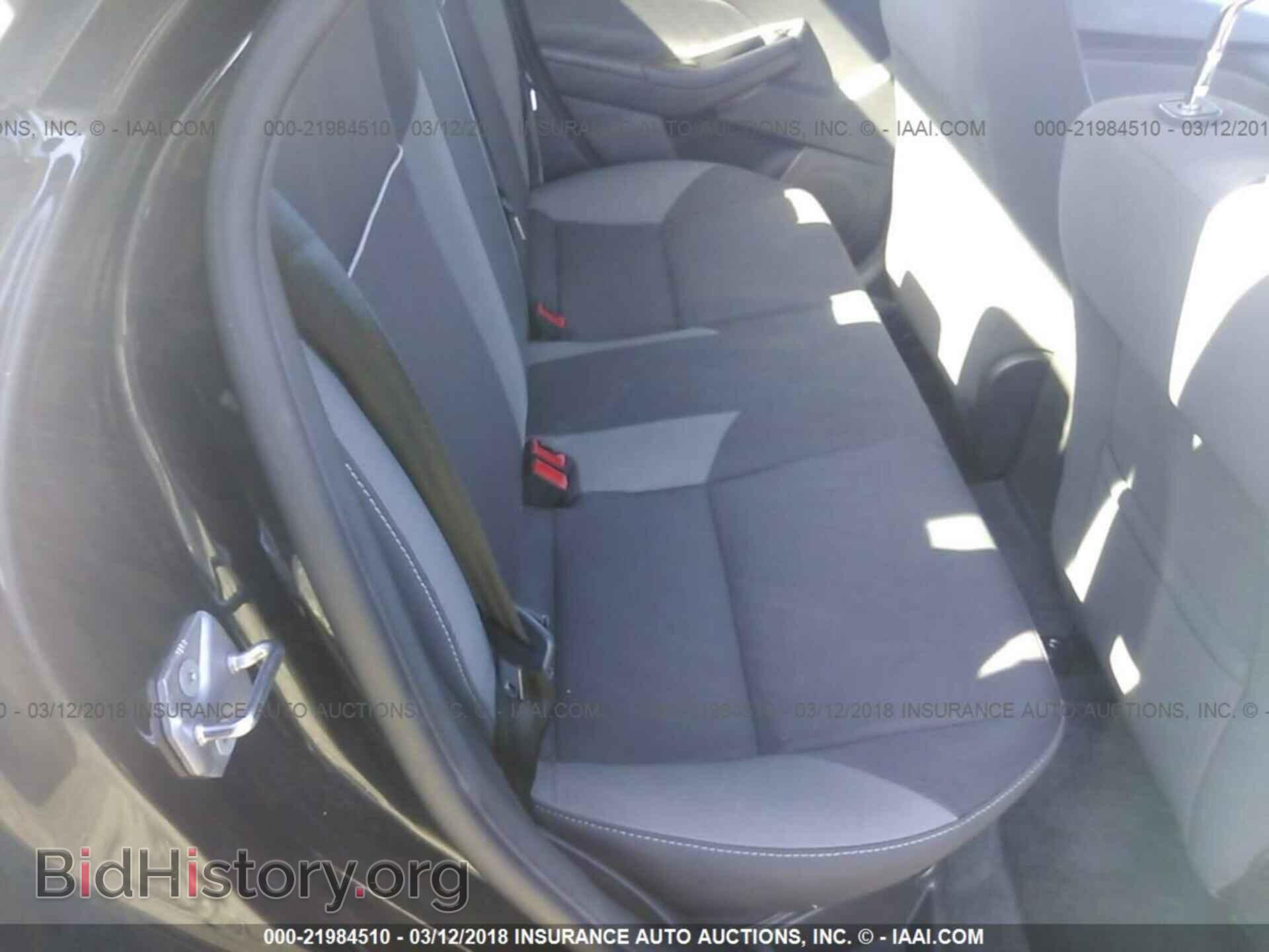 2012 Ford Focus - VIN: 1FAHP3F25CL354467 - Photo 8